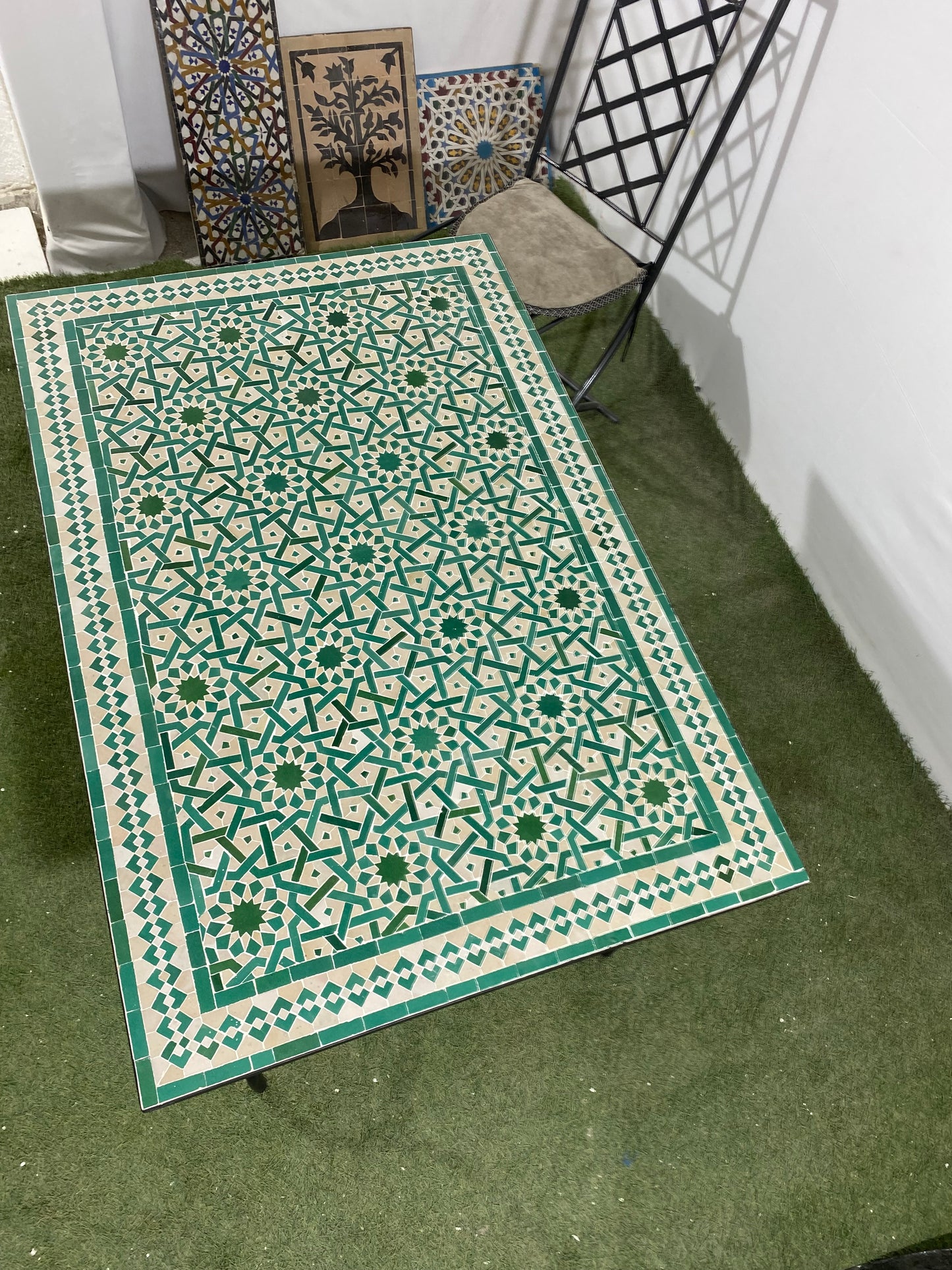 Handmade Moroccan Zellige Mosaic Table – Green & Beige Geometric Elegance