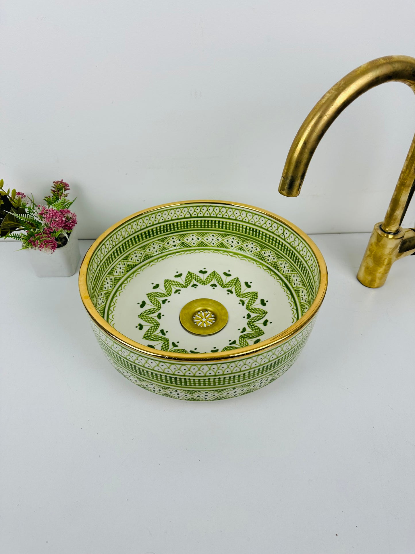 Golden Fields: Handcrafted Ceramic Sink with Light Green and Gold 14 k Details