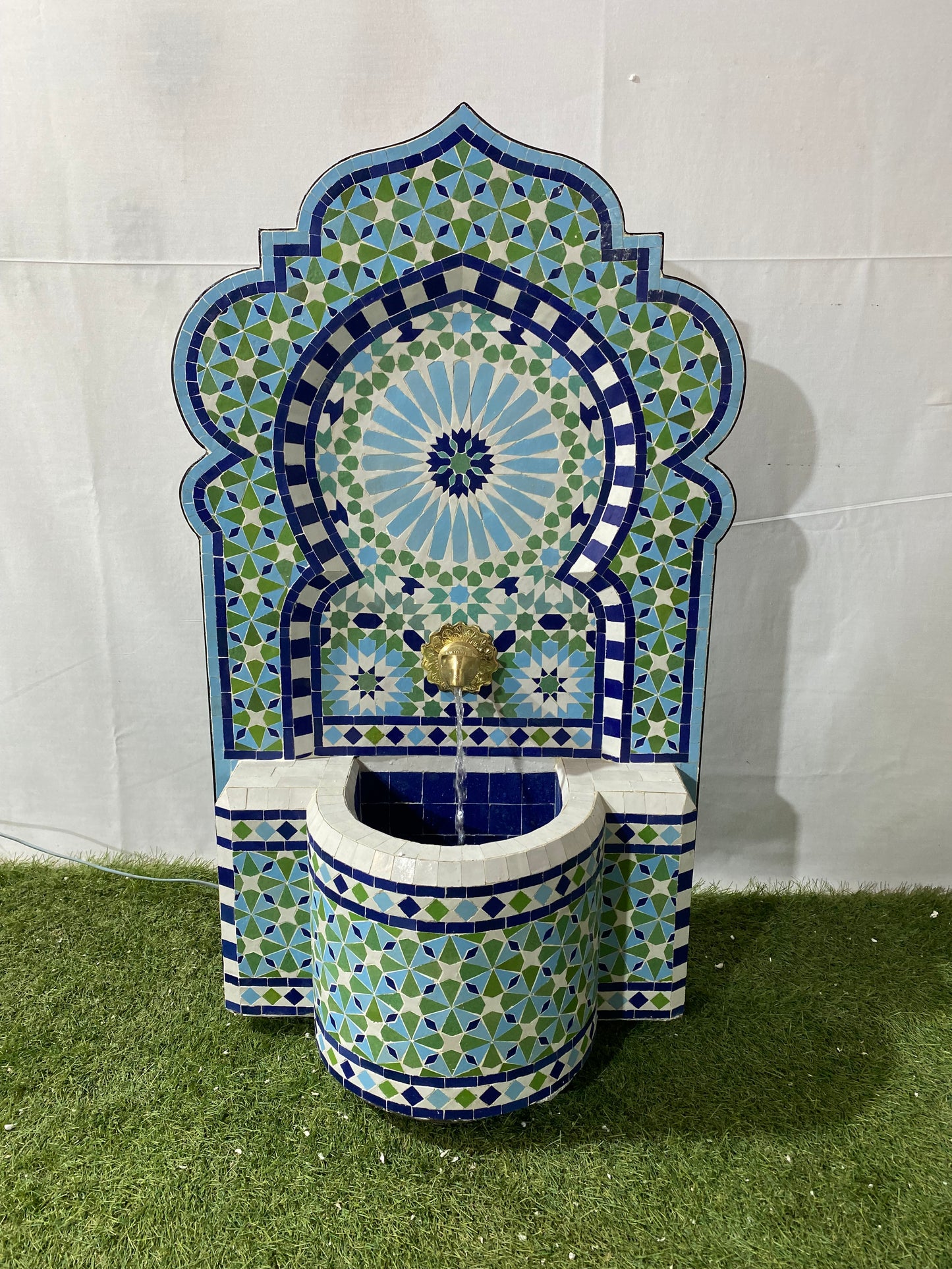 Green & Blue Zellige Fountain – A Timeless Masterpiece