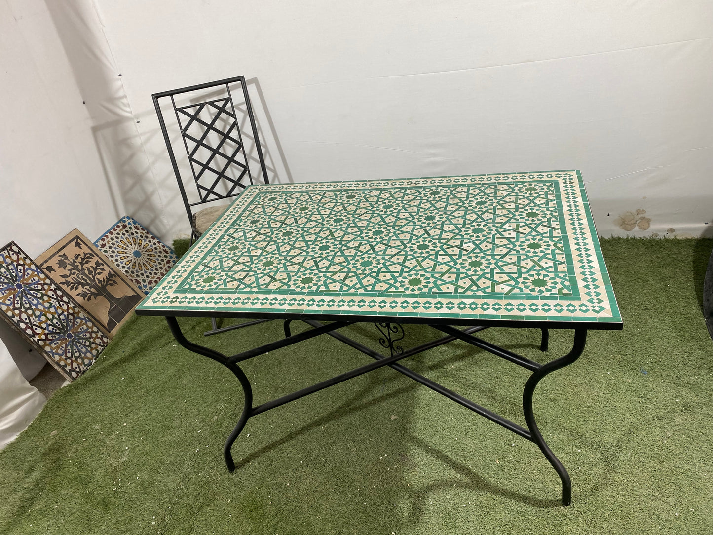 Handmade Moroccan Zellige Mosaic Table – Green & Beige Geometric Elegance