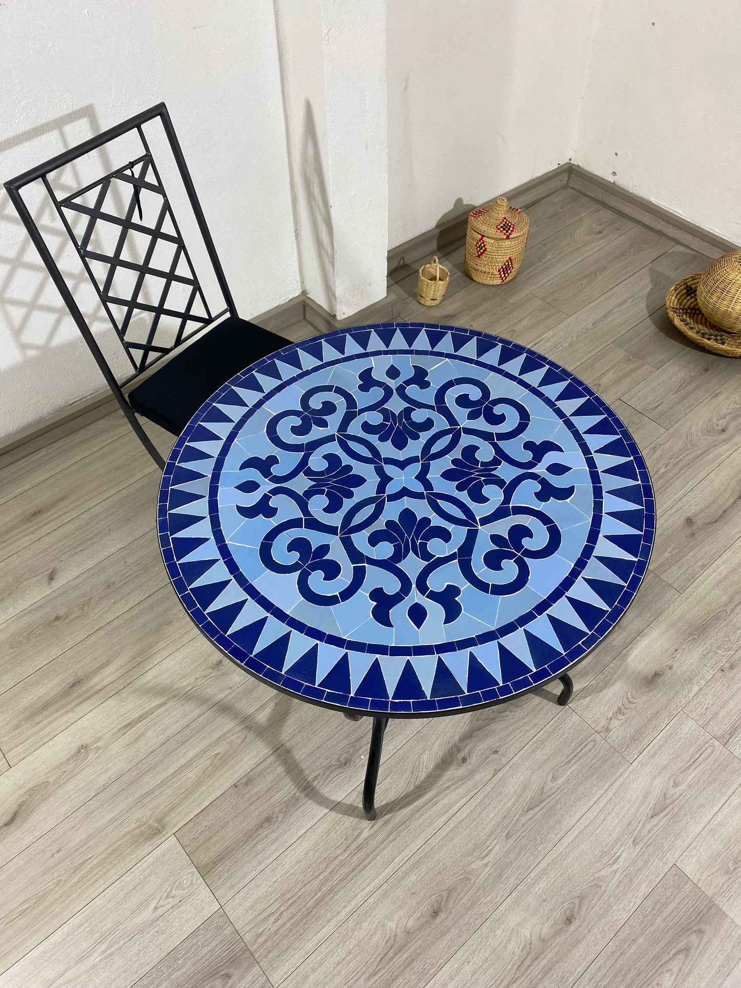 Handmade Moroccan Zellige Mosaic Table – Elegant Blue Floral Design