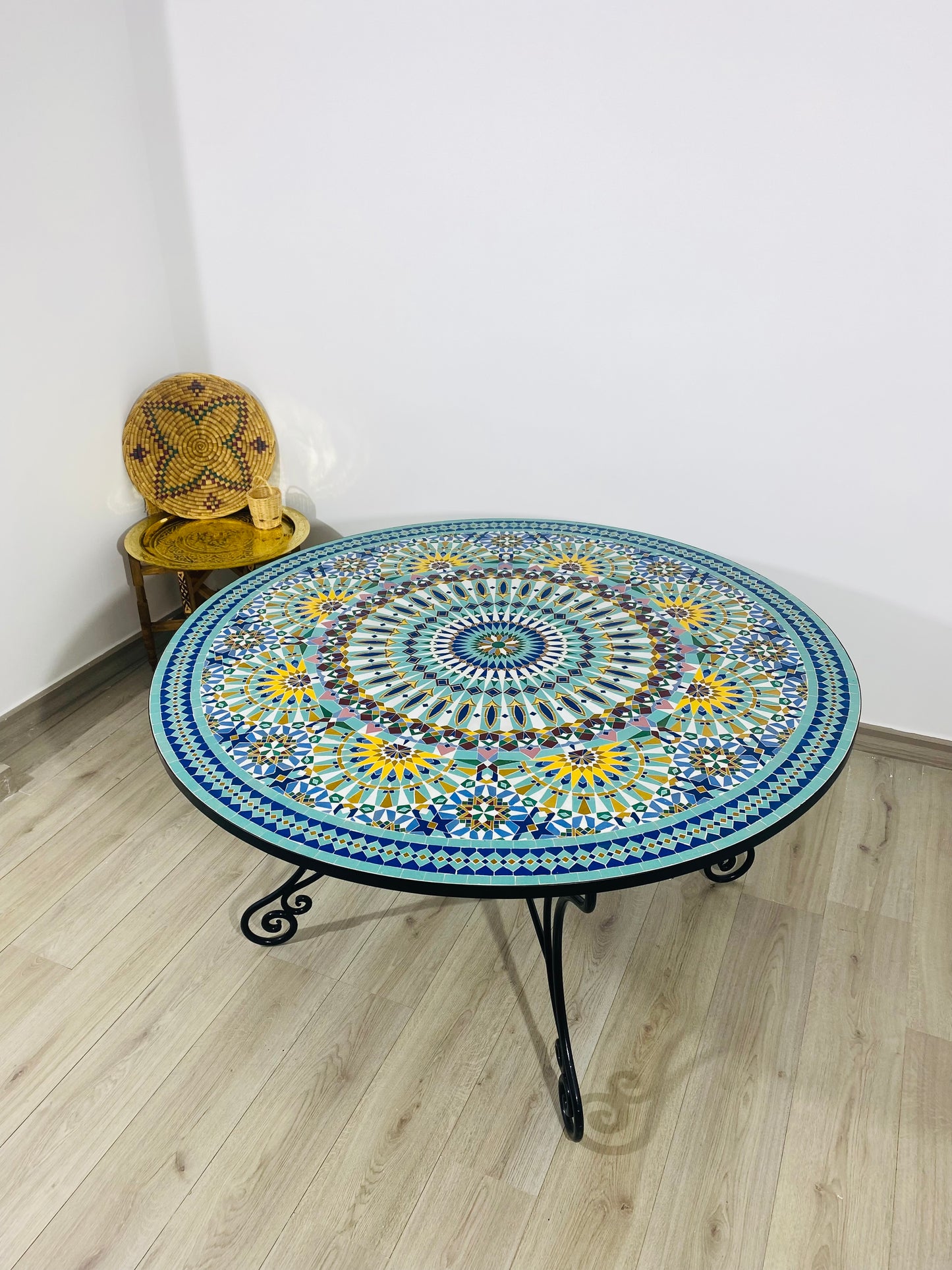 Handmade Moroccan Zellige Mosaic Dining Table – Grand Royal Elegance