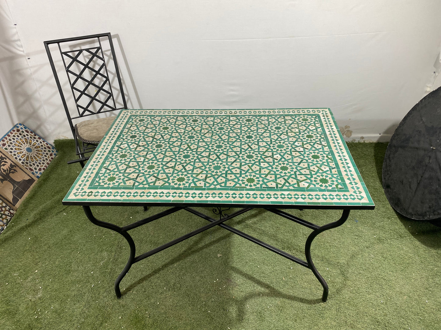 Handmade Moroccan Zellige Mosaic Table – Green & Beige Geometric Elegance