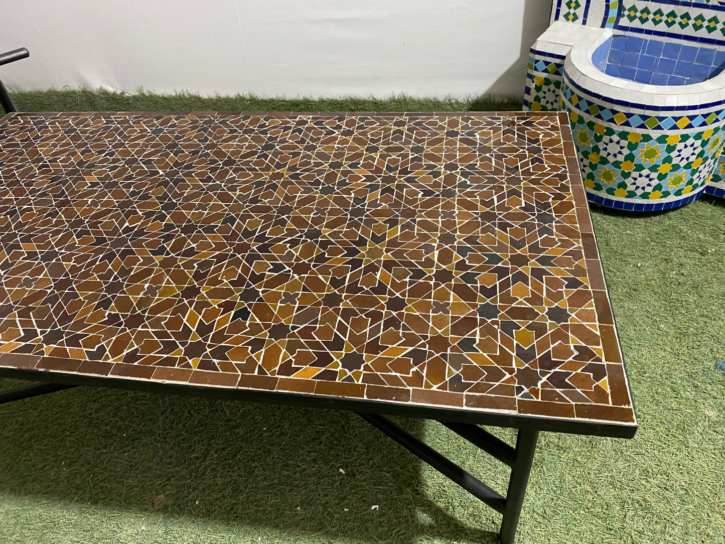 Handmade Moroccan Zellige Mosaic Table – Brown & Earth-Toned Geometric Elegance