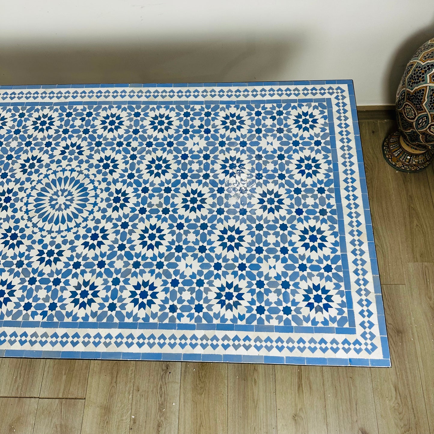Handmade Moroccan Zellige Mosaic Table – Timeless Blue & White Elegance