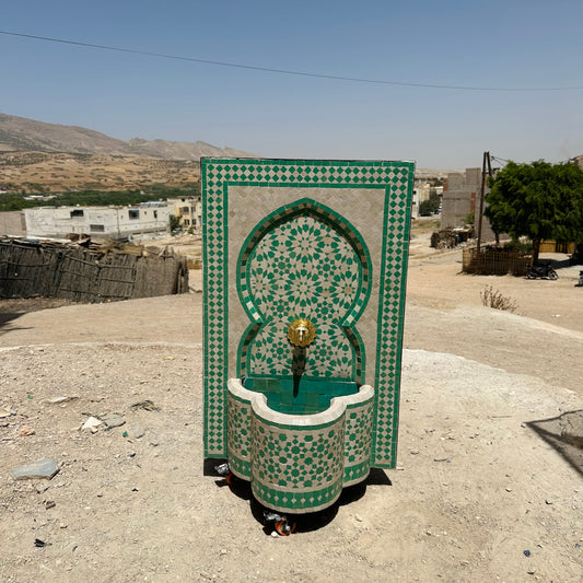 Handcrafted Moroccan Zellige Fountain – A Timeless Work of Art