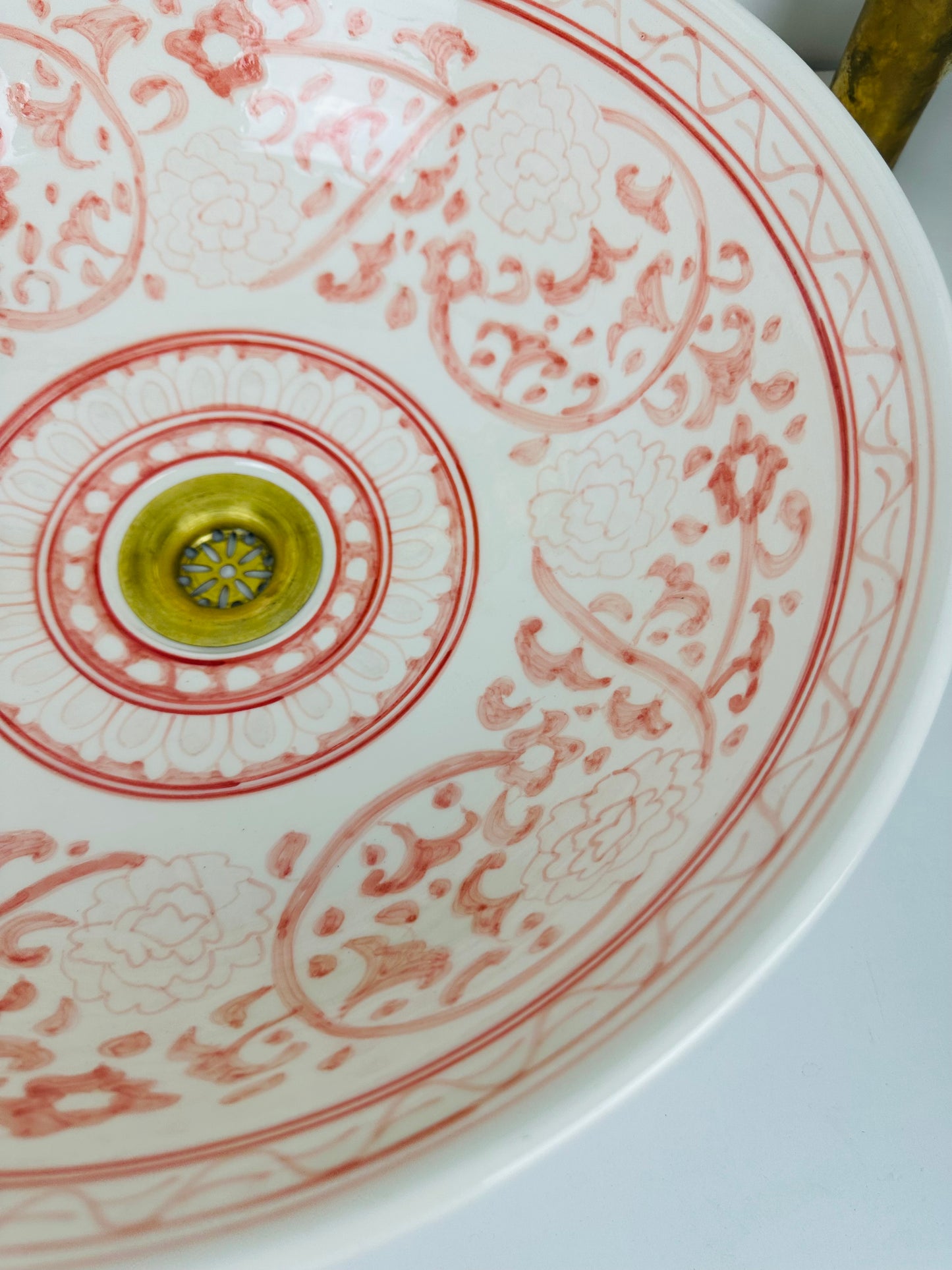 Handmade Ceramic Sink with Natural Tone