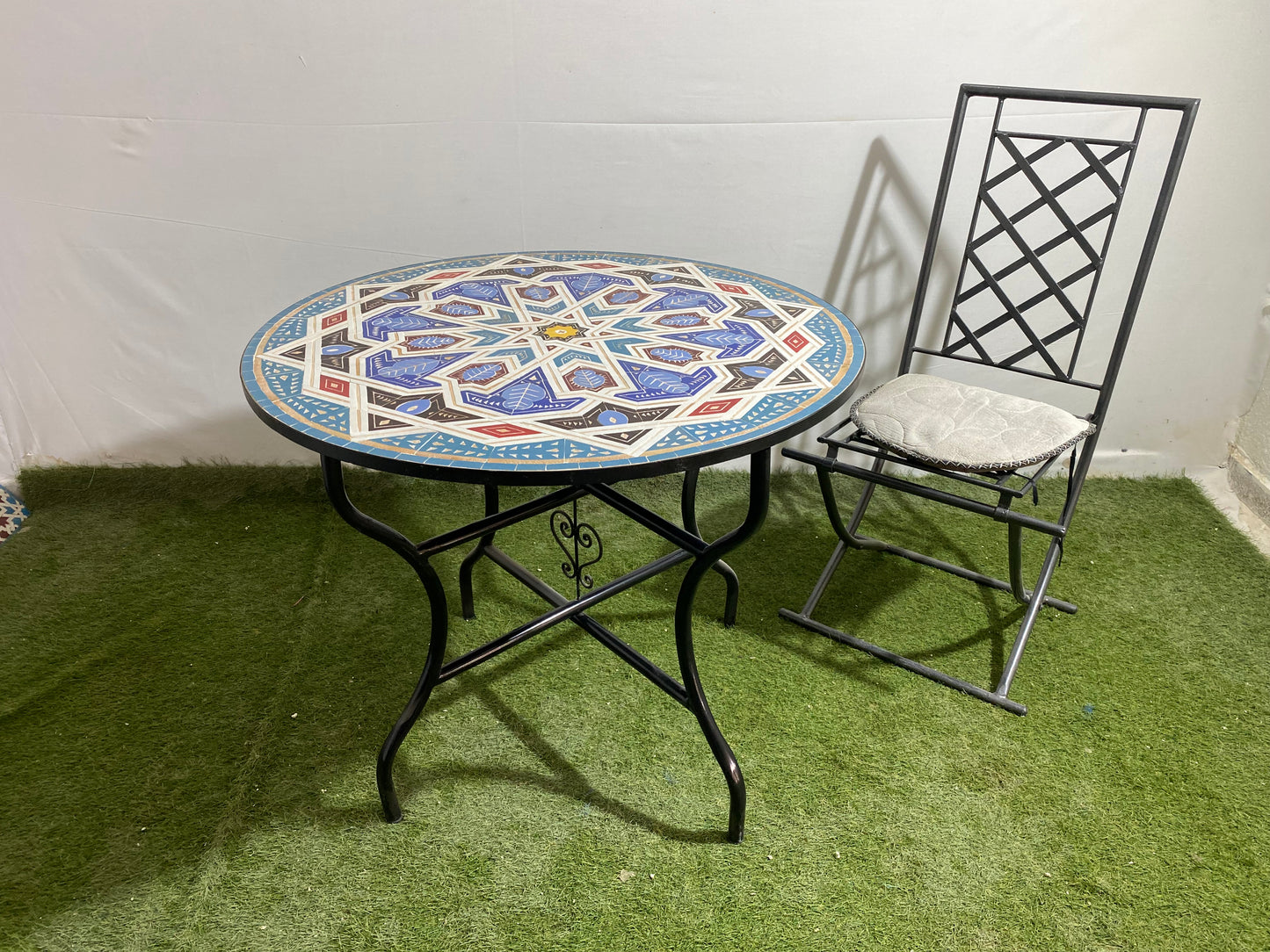 Handmade Moroccan Zellige Mosaic Table – Tribal Geometric Elegance