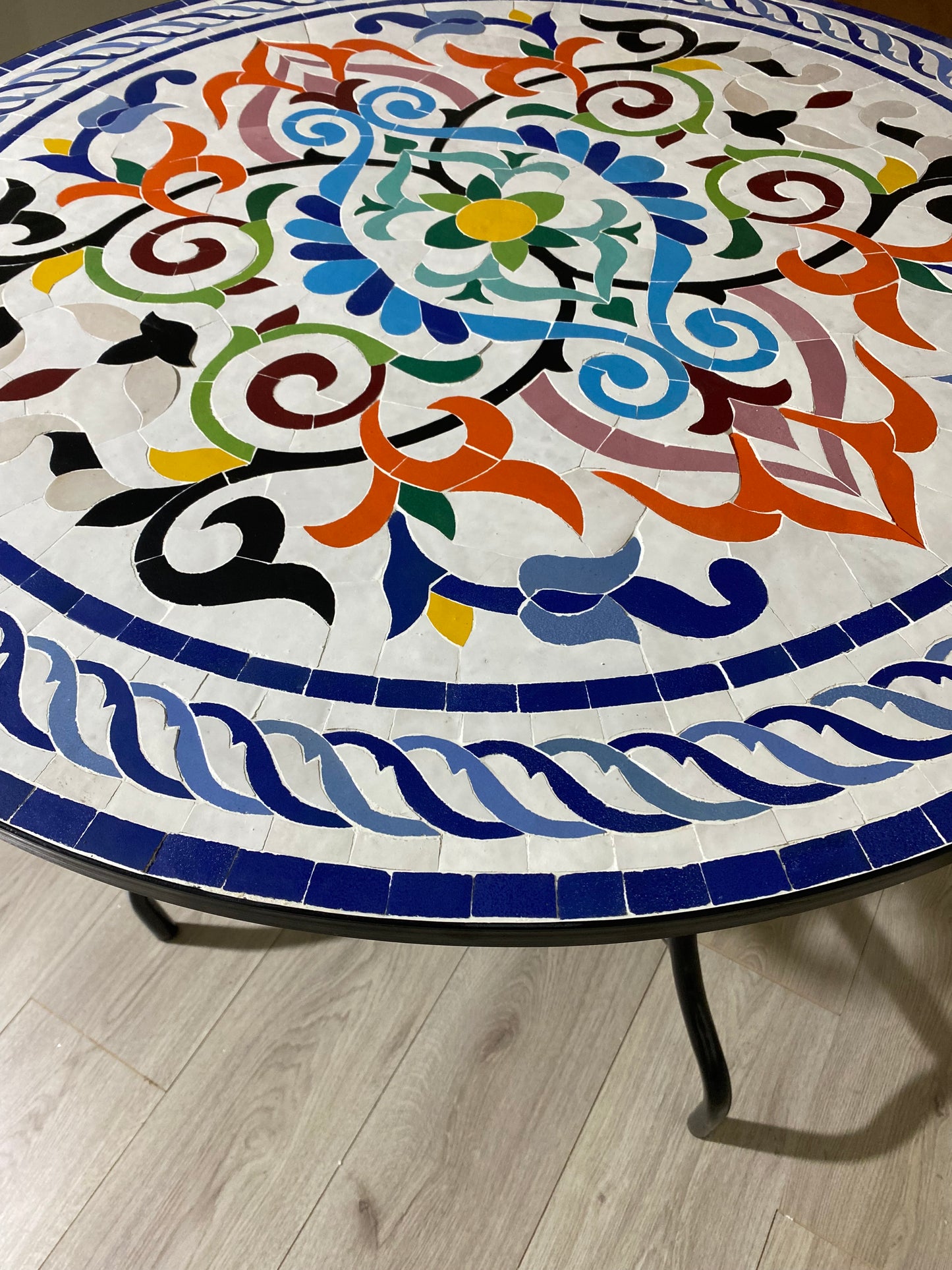 Handmade Moroccan Zellige Mosaic Table – Vibrant Floral Elegance