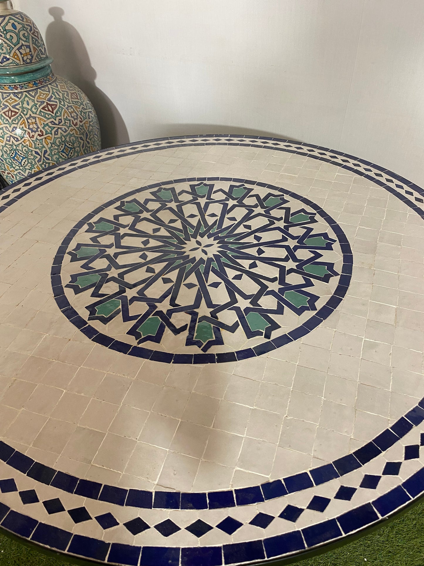 Handmade Moroccan Zellige Mosaic Table – Timeless White & Blue Elegance
