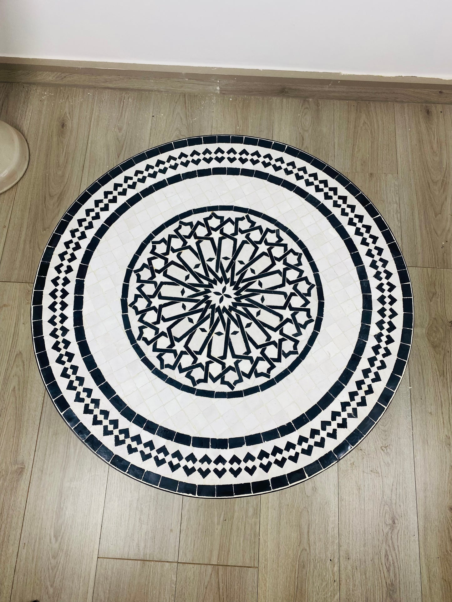 Handmade Moroccan Zellige Mosaic Table – Black & White Elegance