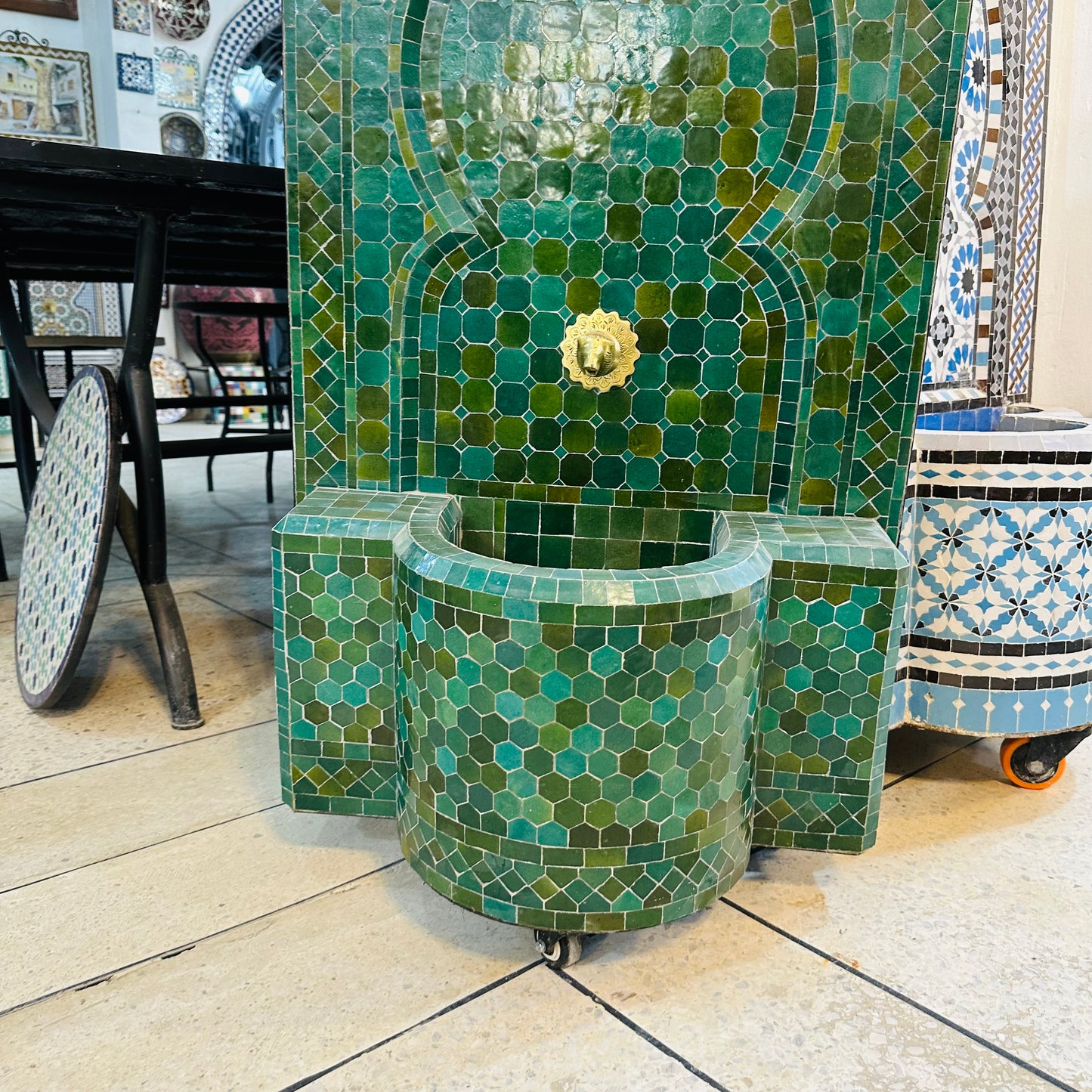Elegant Moroccan Green Zellige Fountain – A Timeless Masterpiece
