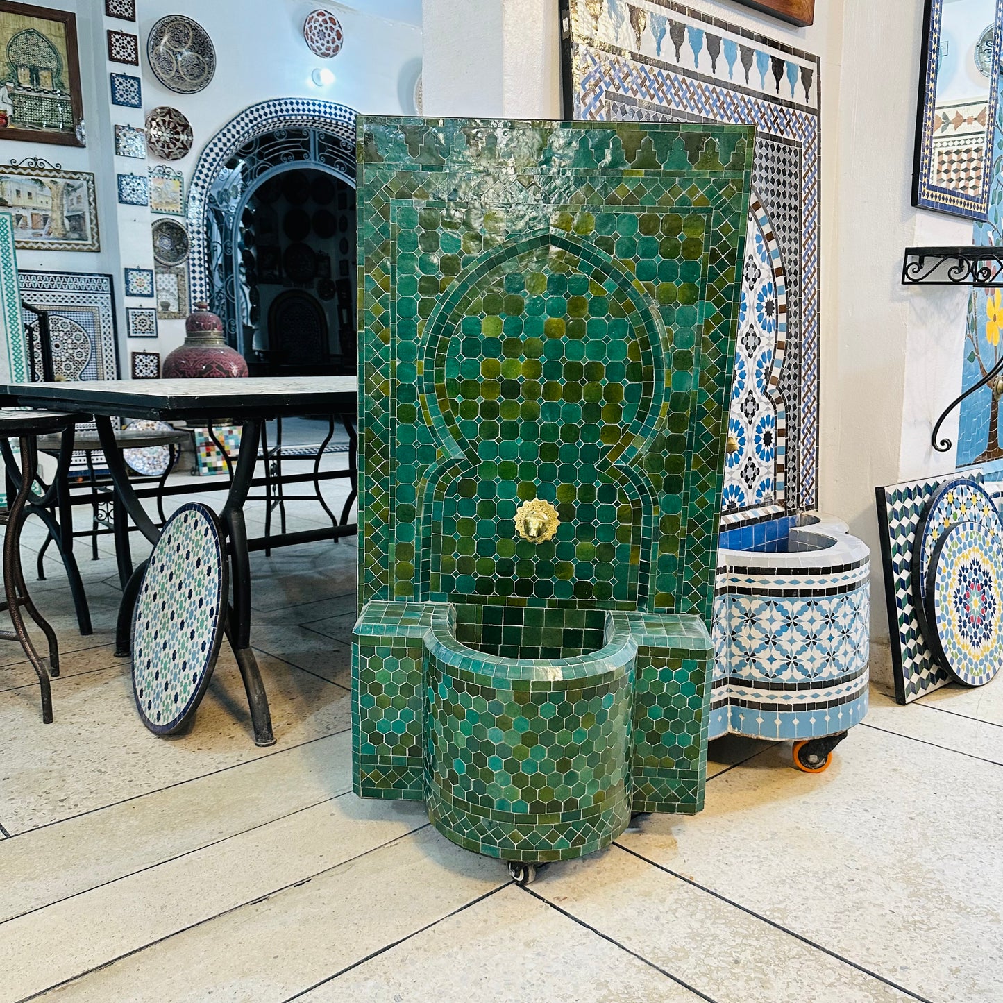 Elegant Moroccan Green Zellige Fountain – A Timeless Masterpiece