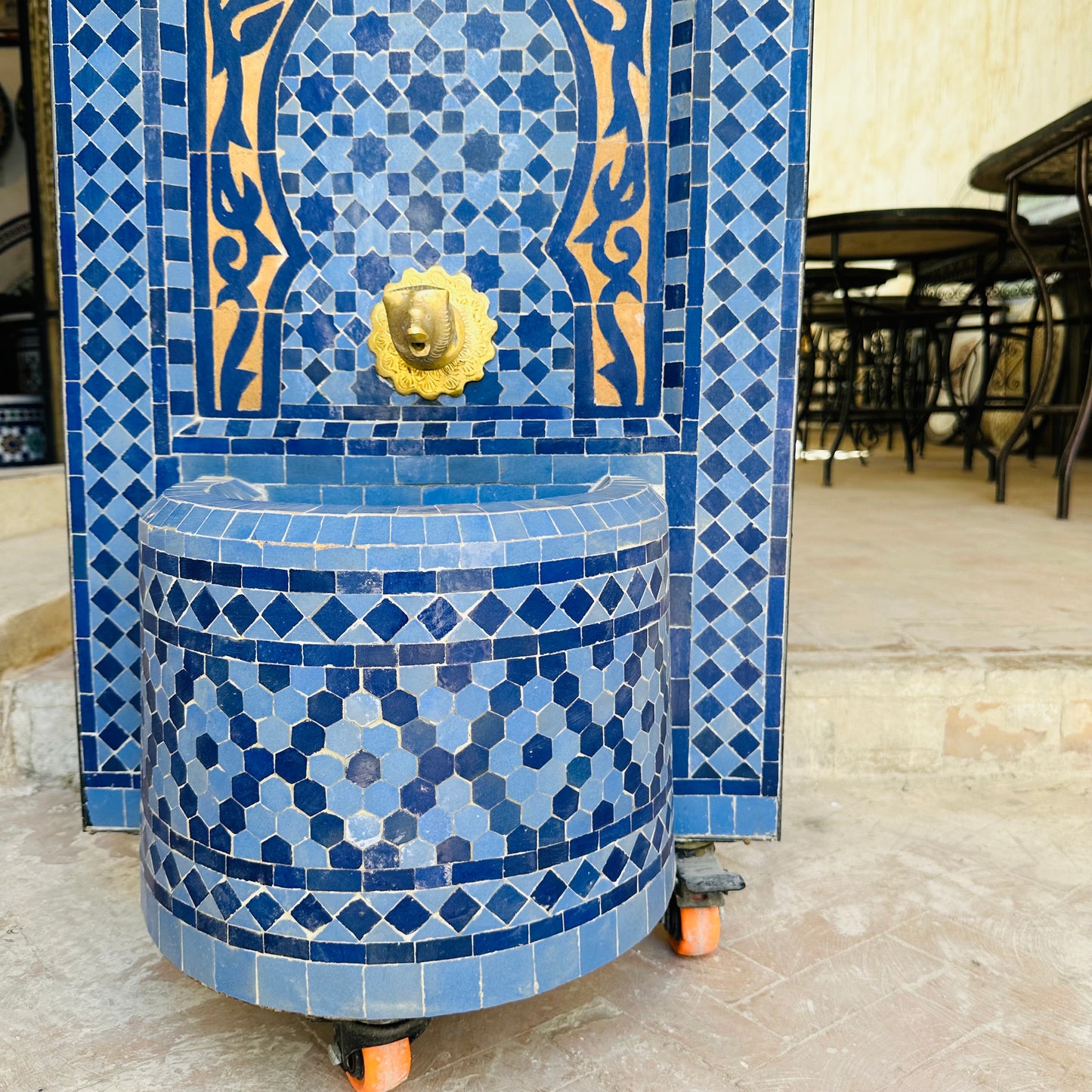 Exquisite Moroccan Blue Zellige Fountain – A Blend of Art & Functionality