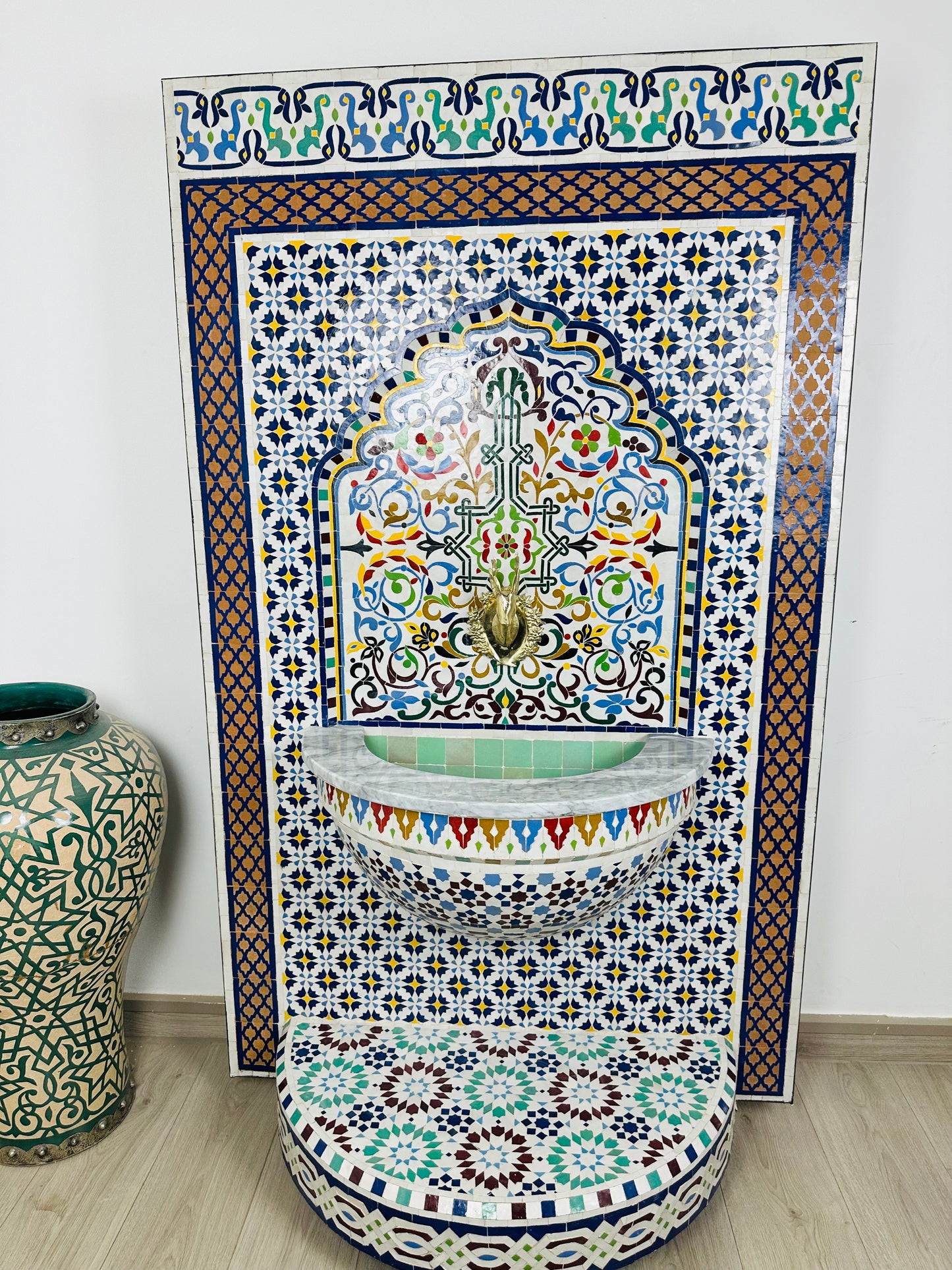 Moroccan Zellige Fountain – A Masterpiece of Art & Functionality