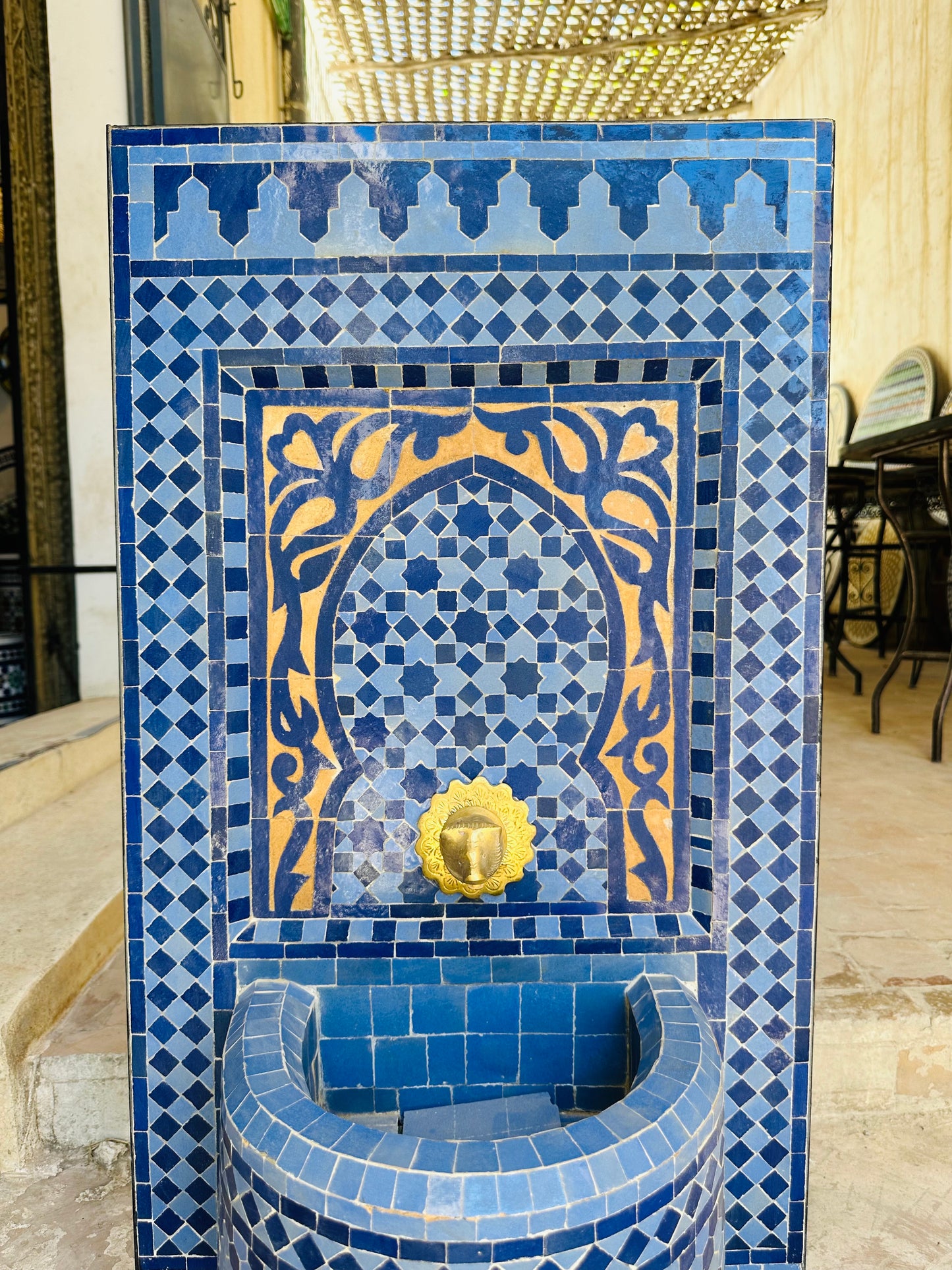 Exquisite Moroccan Blue Zellige Fountain – A Blend of Art & Functionality