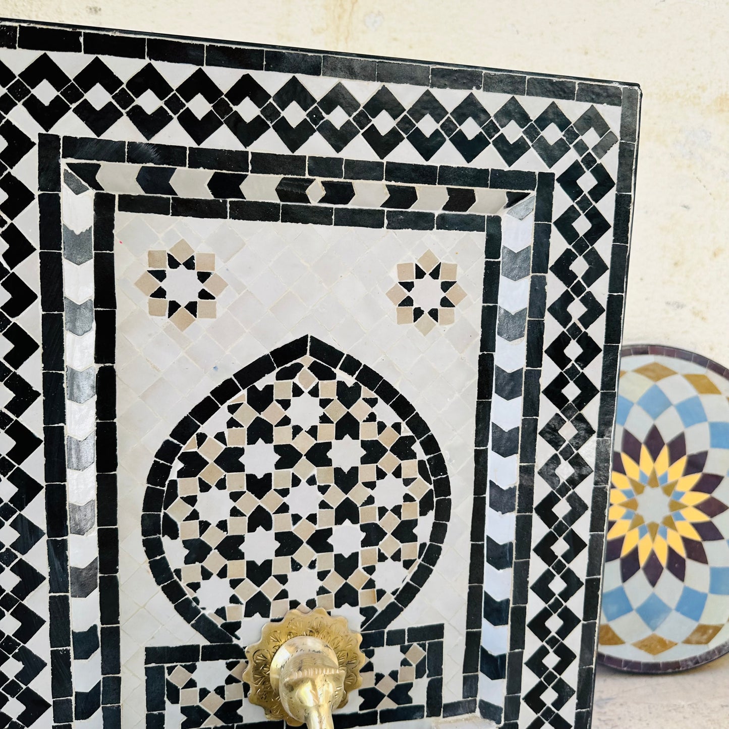 Timeless Moroccan Black & White Zellige Fountain – A Symbol of Elegance