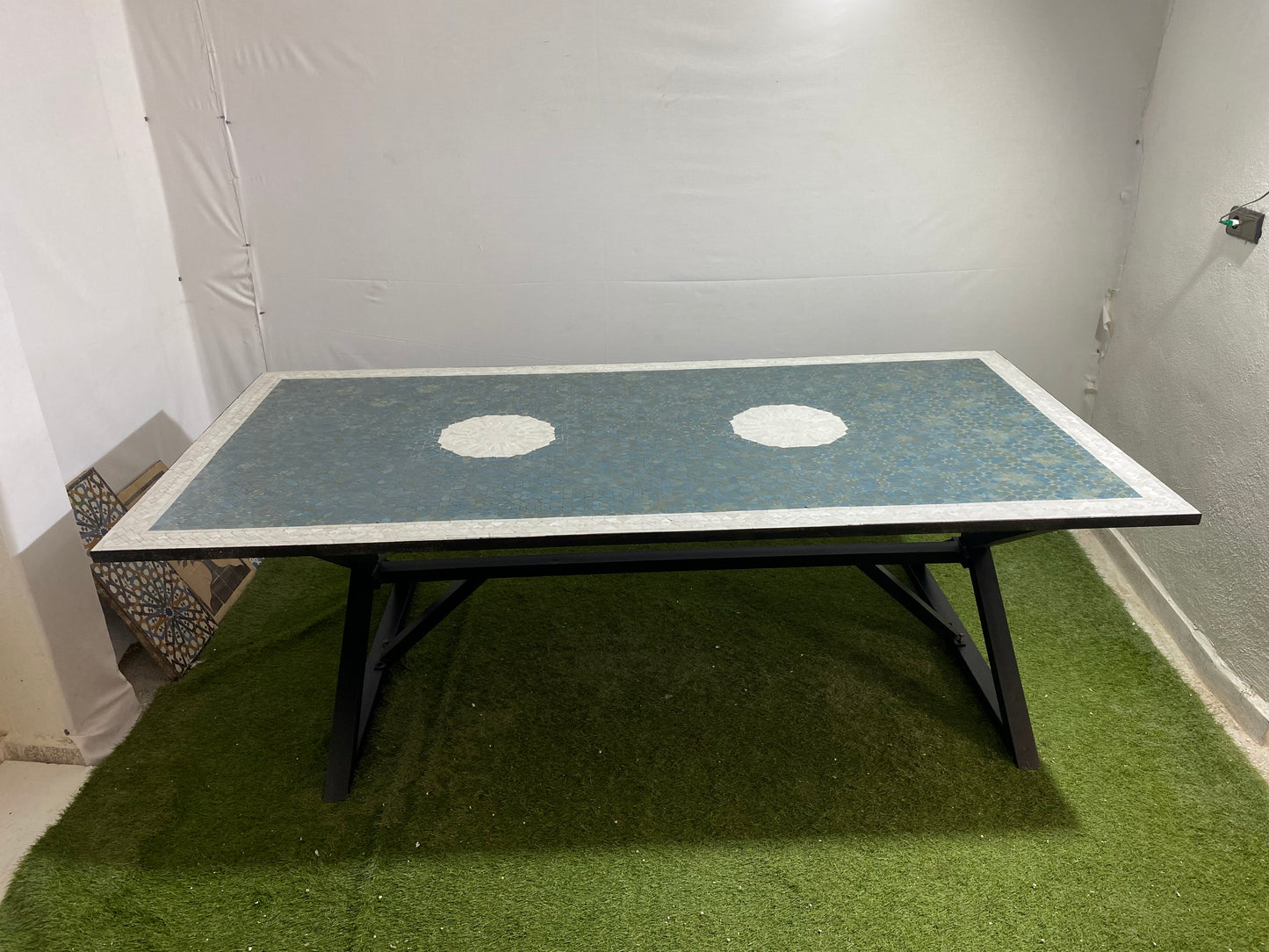 Handmade Moroccan Zellige Mosaic Table – Blue & White Geometric Elegance