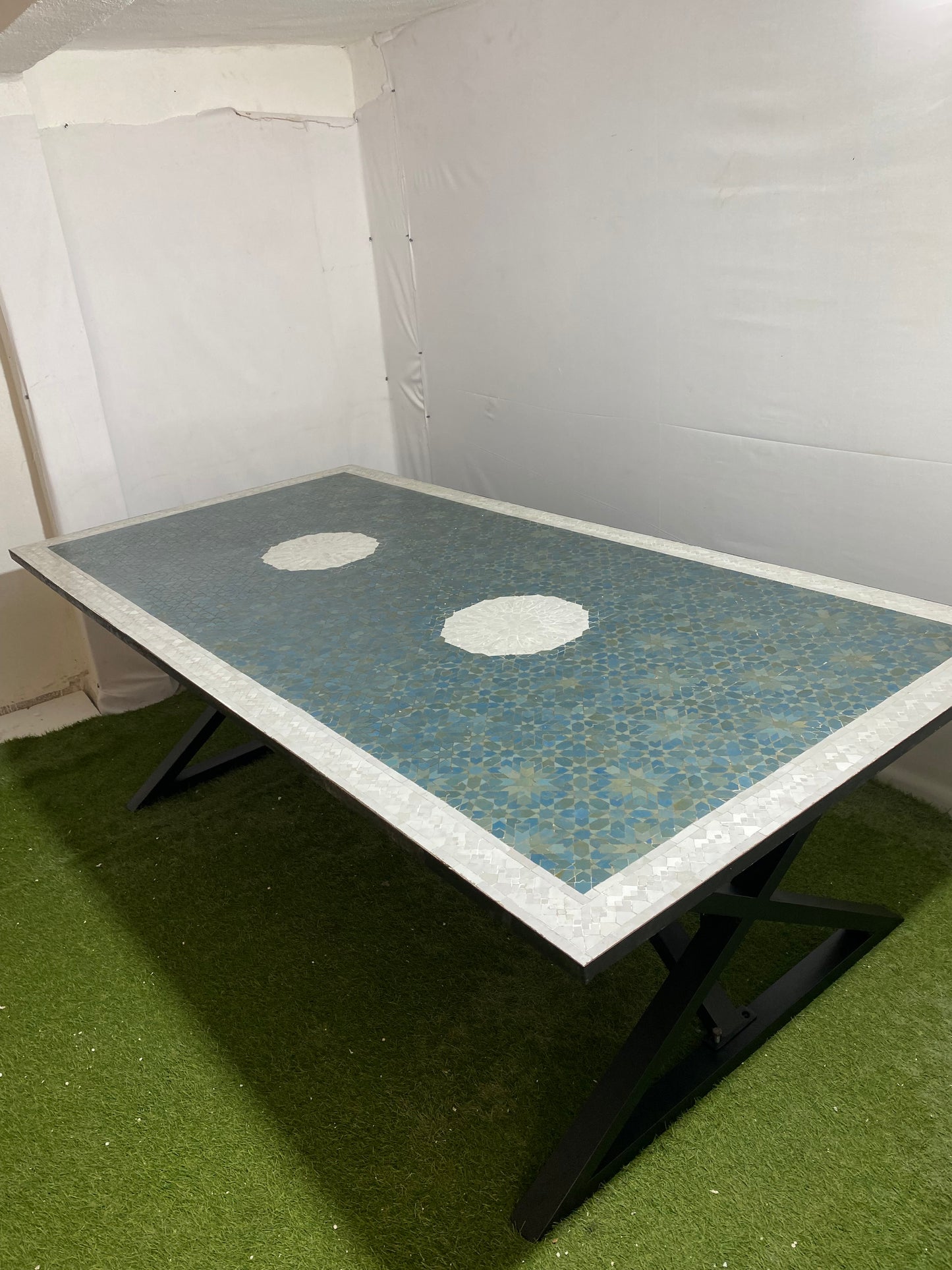 Handmade Moroccan Zellige Mosaic Table – Blue & White Geometric Elegance