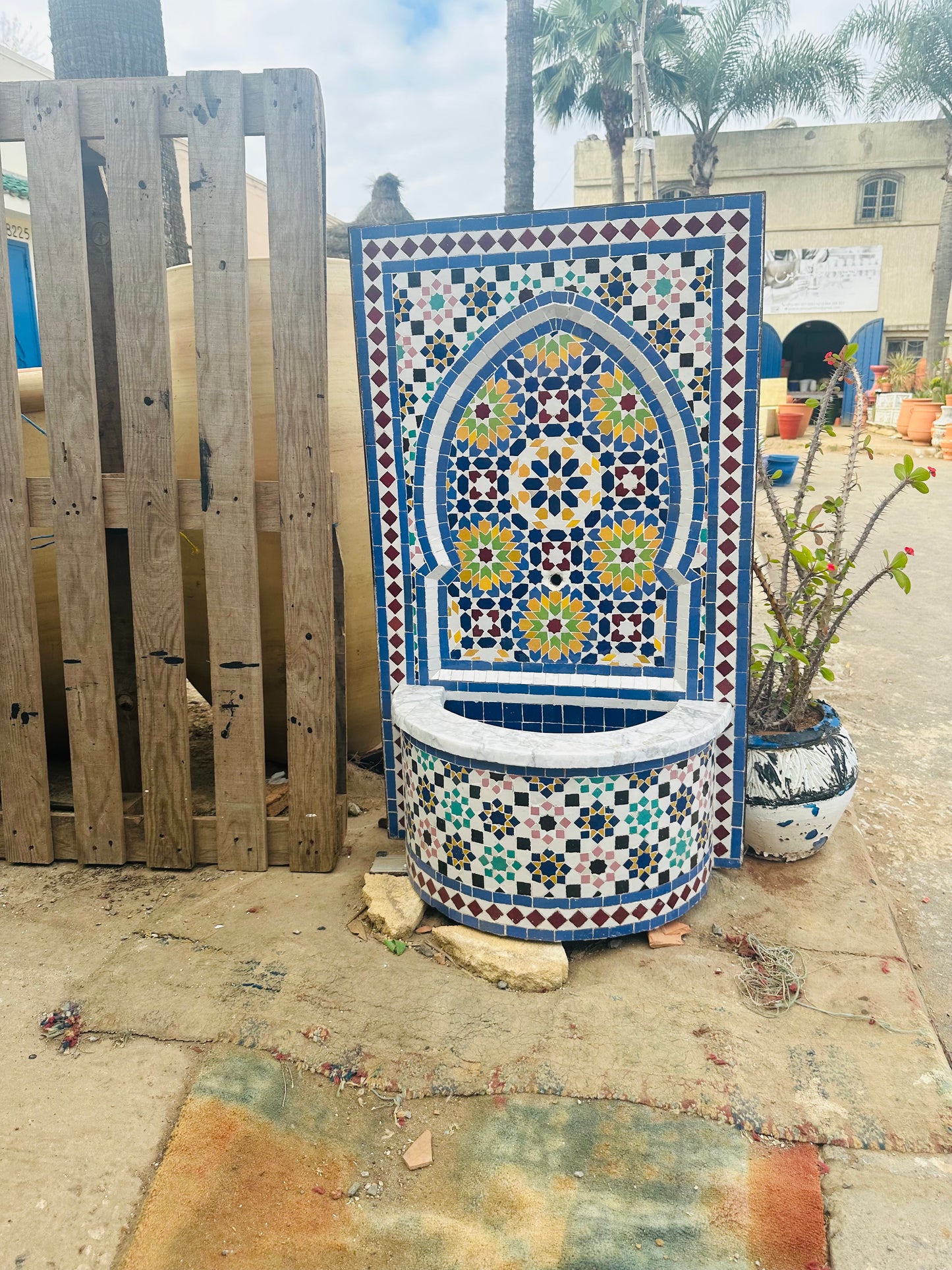 Handcrafted Moroccan Zellige Fountain – A Vibrant Masterpiece