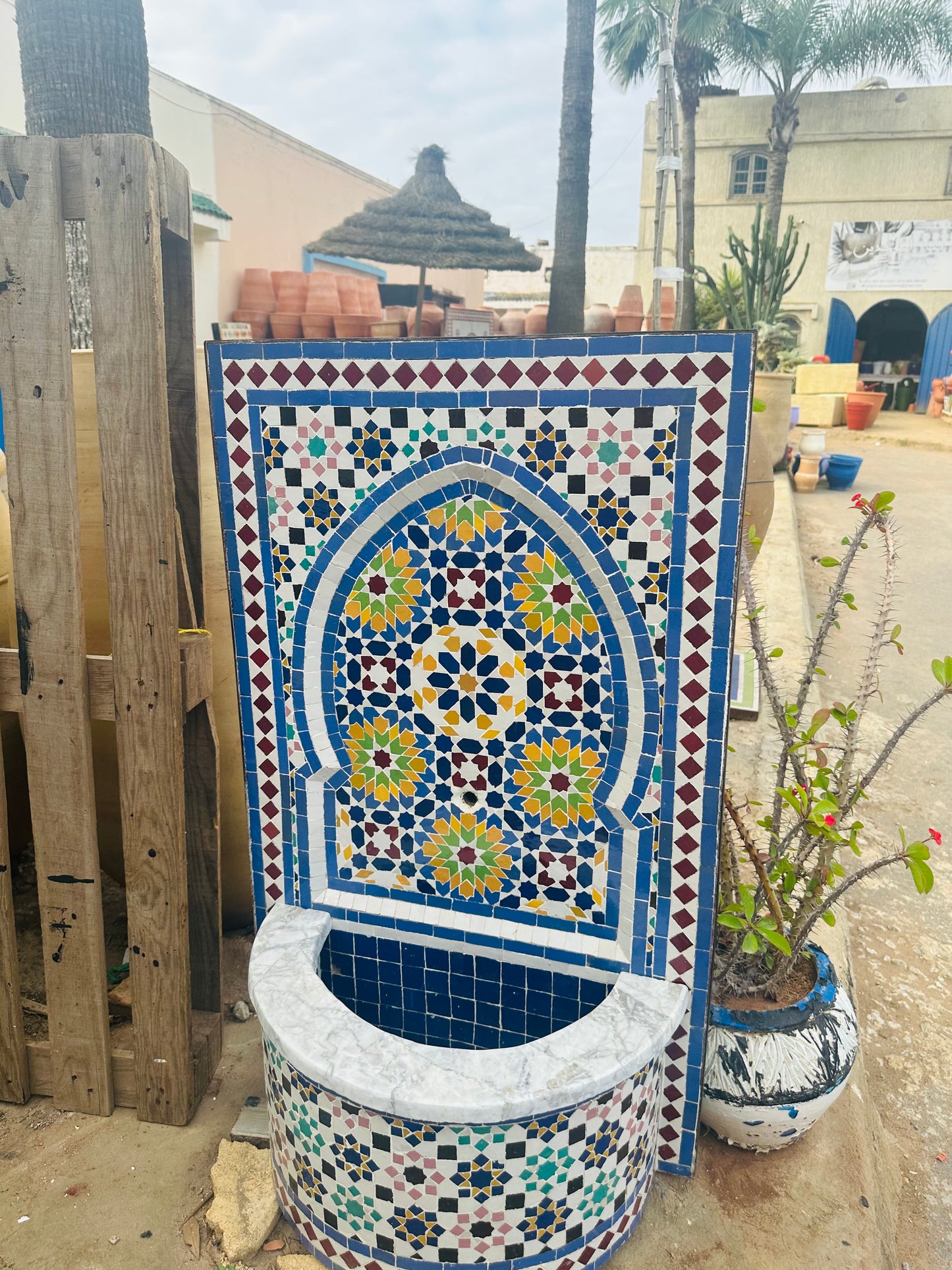Handcrafted Moroccan Zellige Fountain – A Vibrant Masterpiece