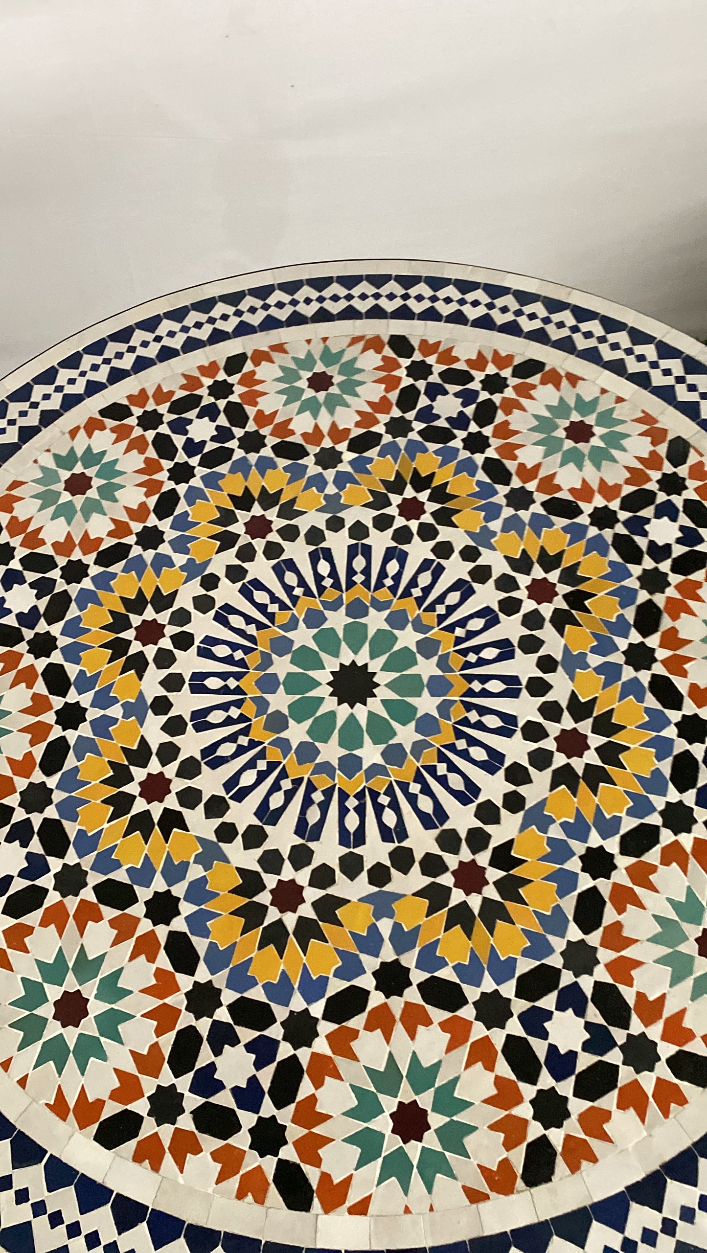 Handmade Moroccan Zellige Mosaic Table – Vibrant Starburst Elegance