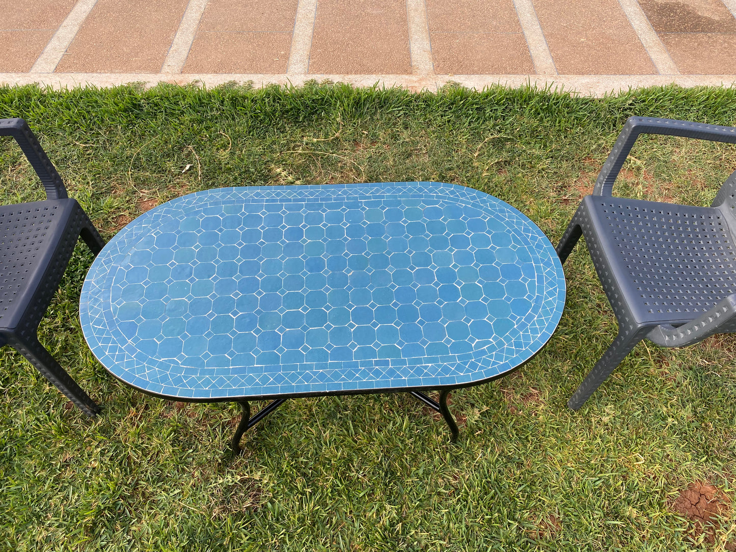 Handmade Moroccan Zellige Mosaic Table – Serene Blue Elegance