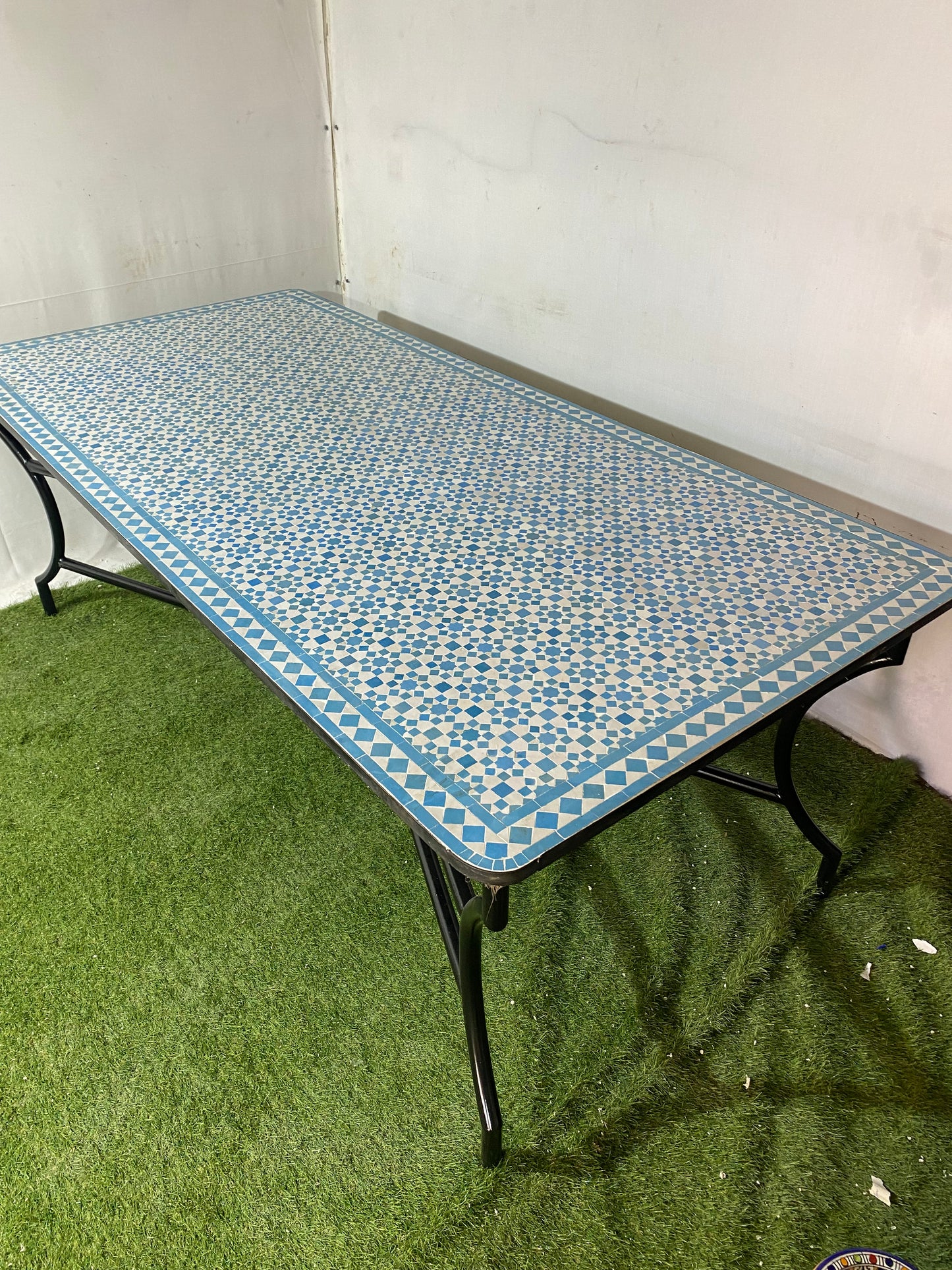 Handmade Moroccan Zellige Mosaic Table – Classic Blue & White Elegance