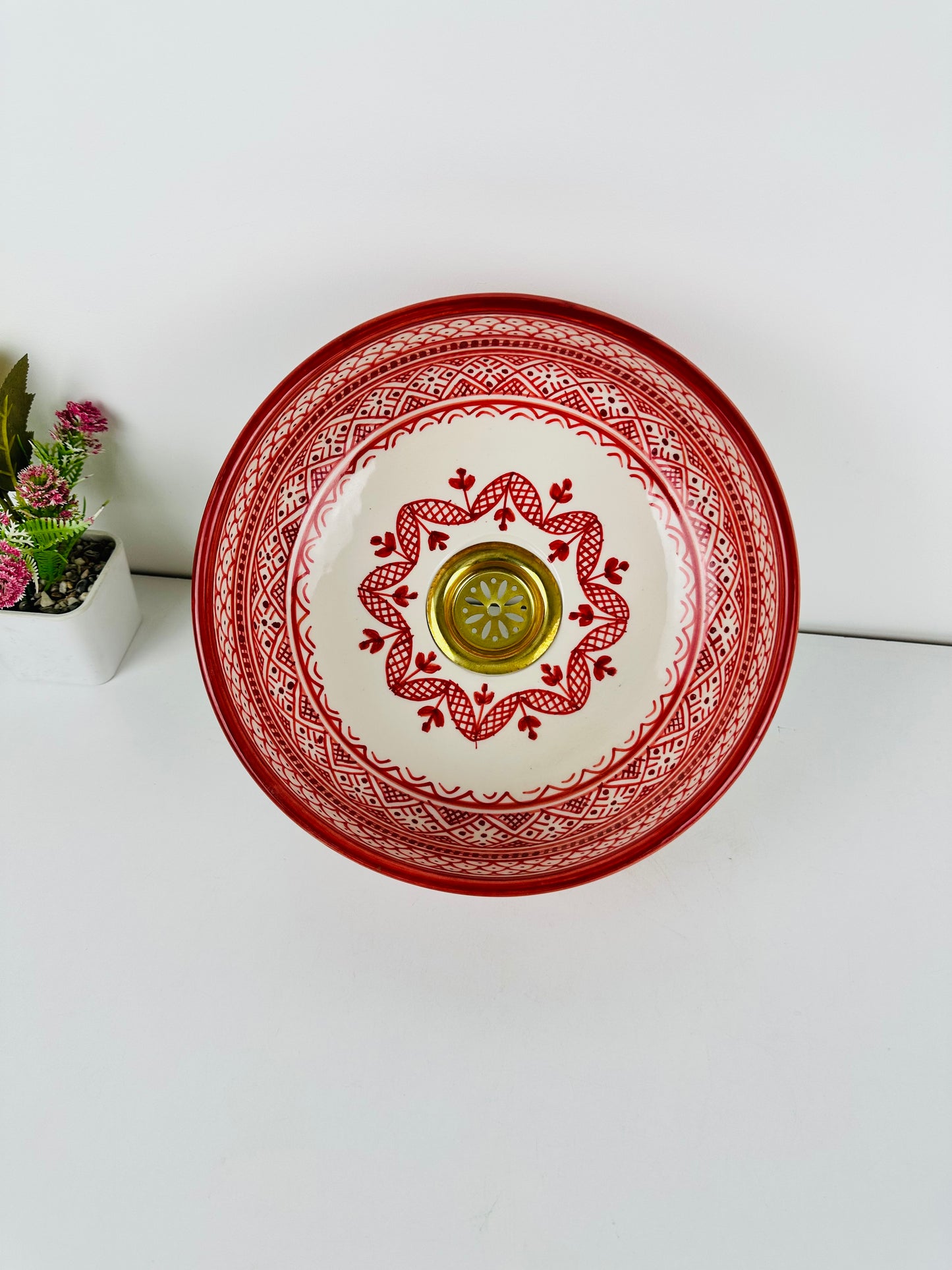 Fiery Rouge: Handcrafted Ceramic Sink in Vibrant Red