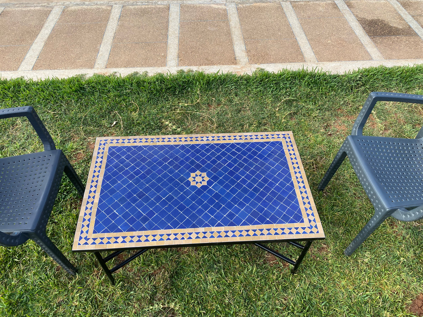 Handmade Moroccan Zellige Mosaic Table – Deep Blue Elegance