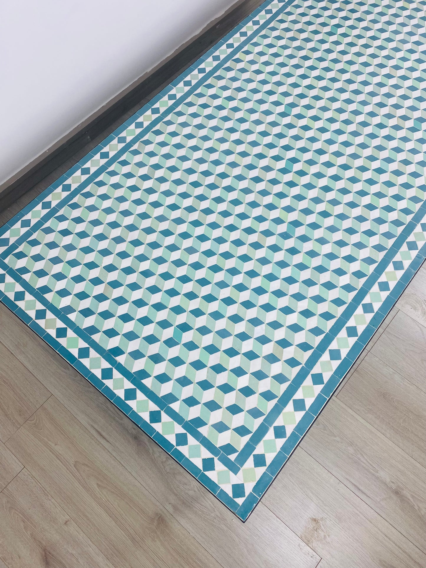 Handmade Moroccan Zellige Mosaic Table – Geometric Cube Illusion