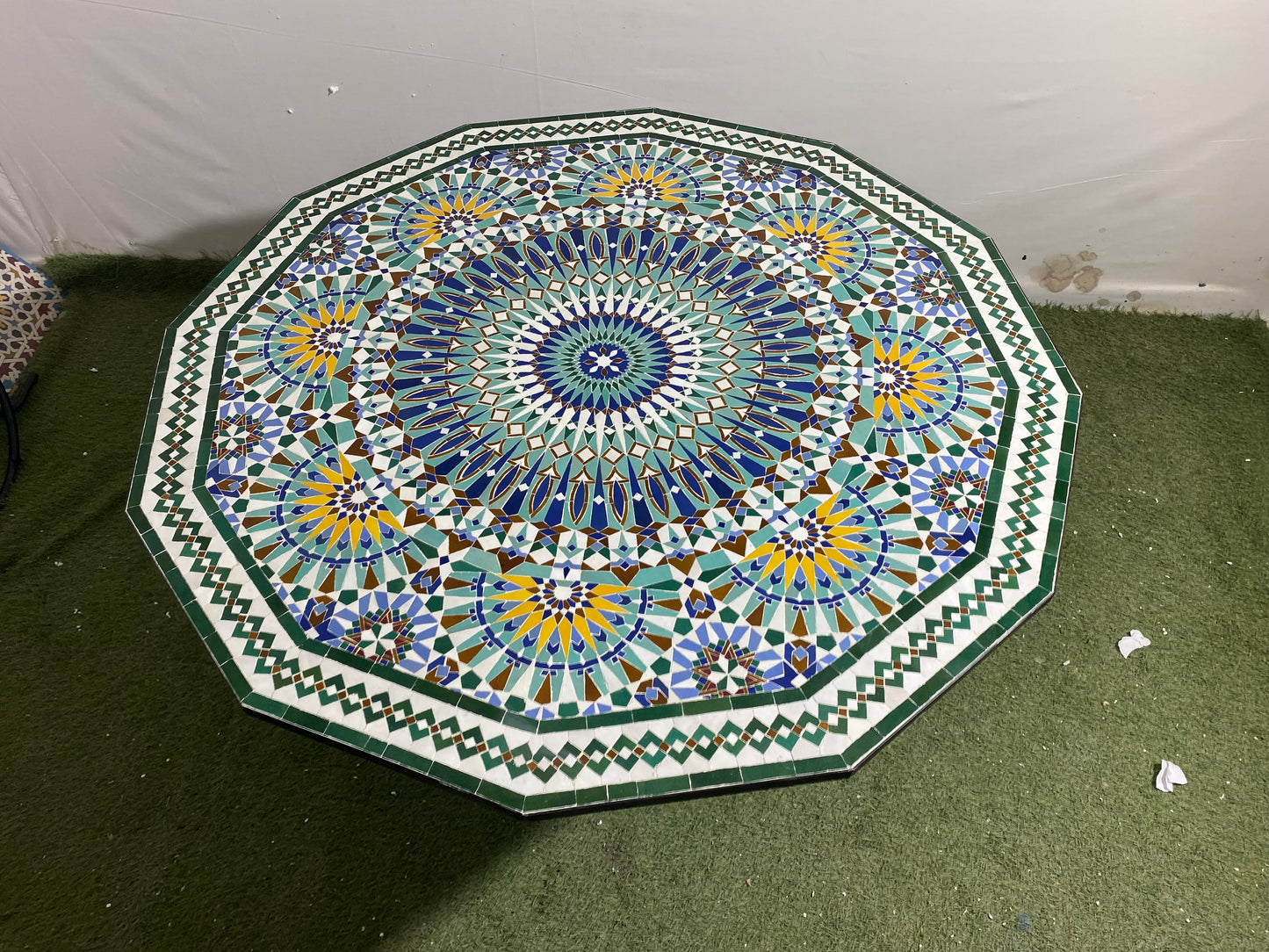 Handmade Moroccan Zellige Mosaic Table – Octagonal Starburst Elegance