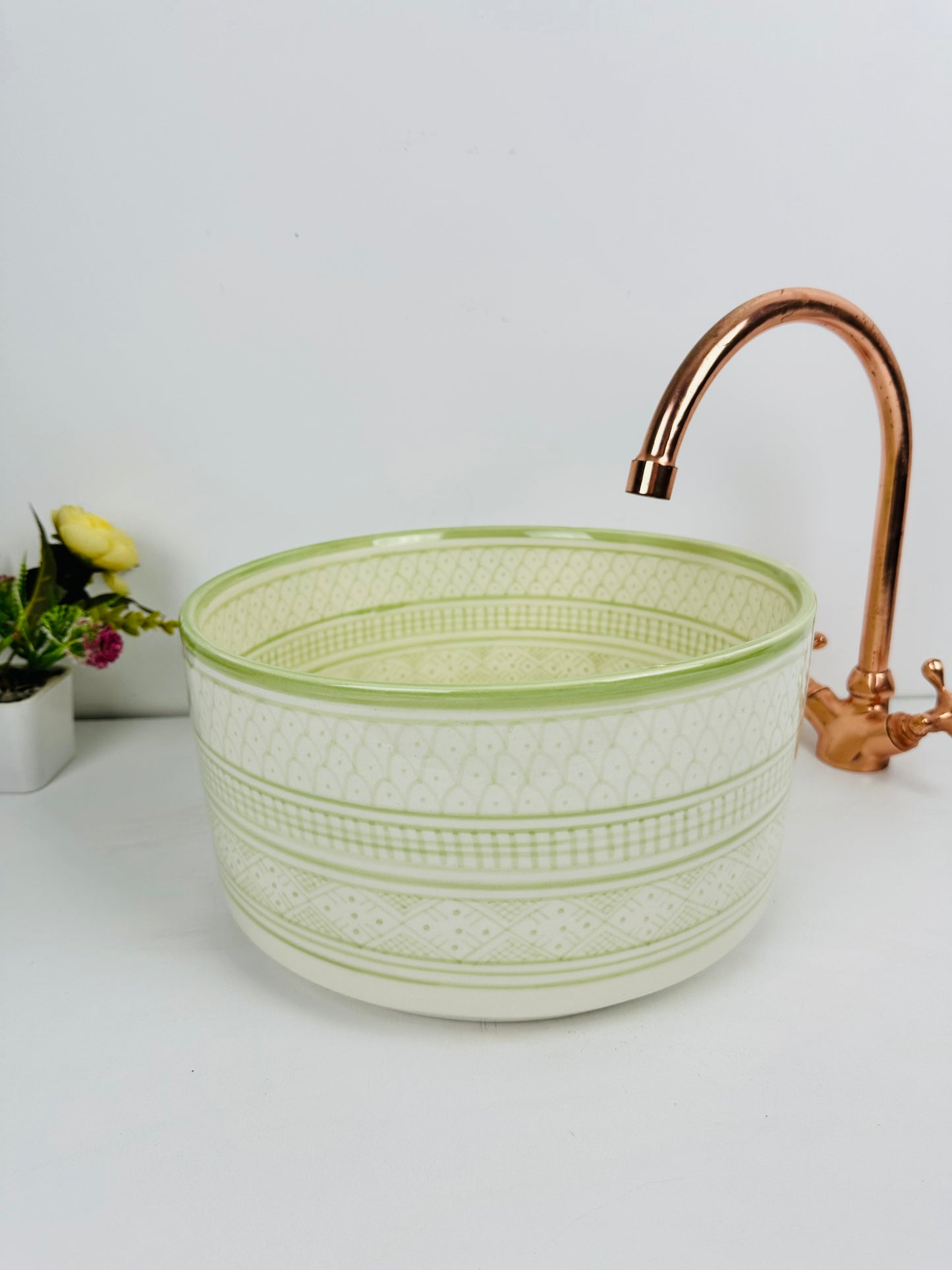 Pistachio Dream: Handcrafted Ceramic Sink in Pistachio Green Hue