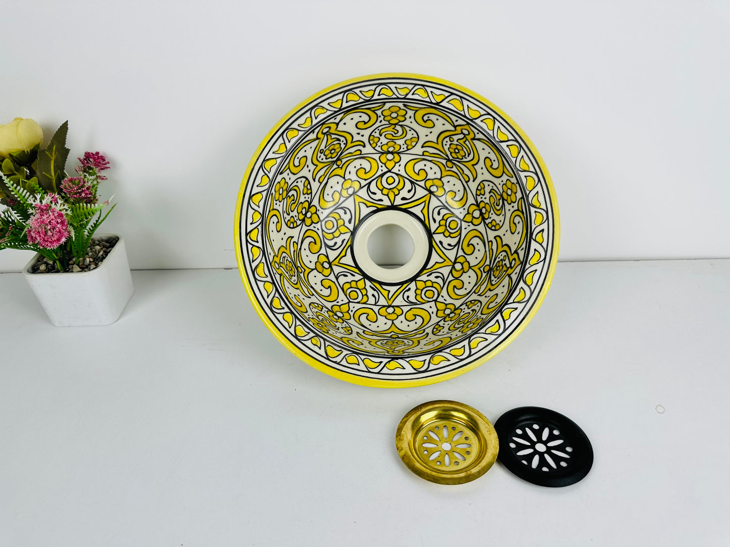 Lemon Burst: Handcrafted Ceramic Sink in Lemon Yellow Hue