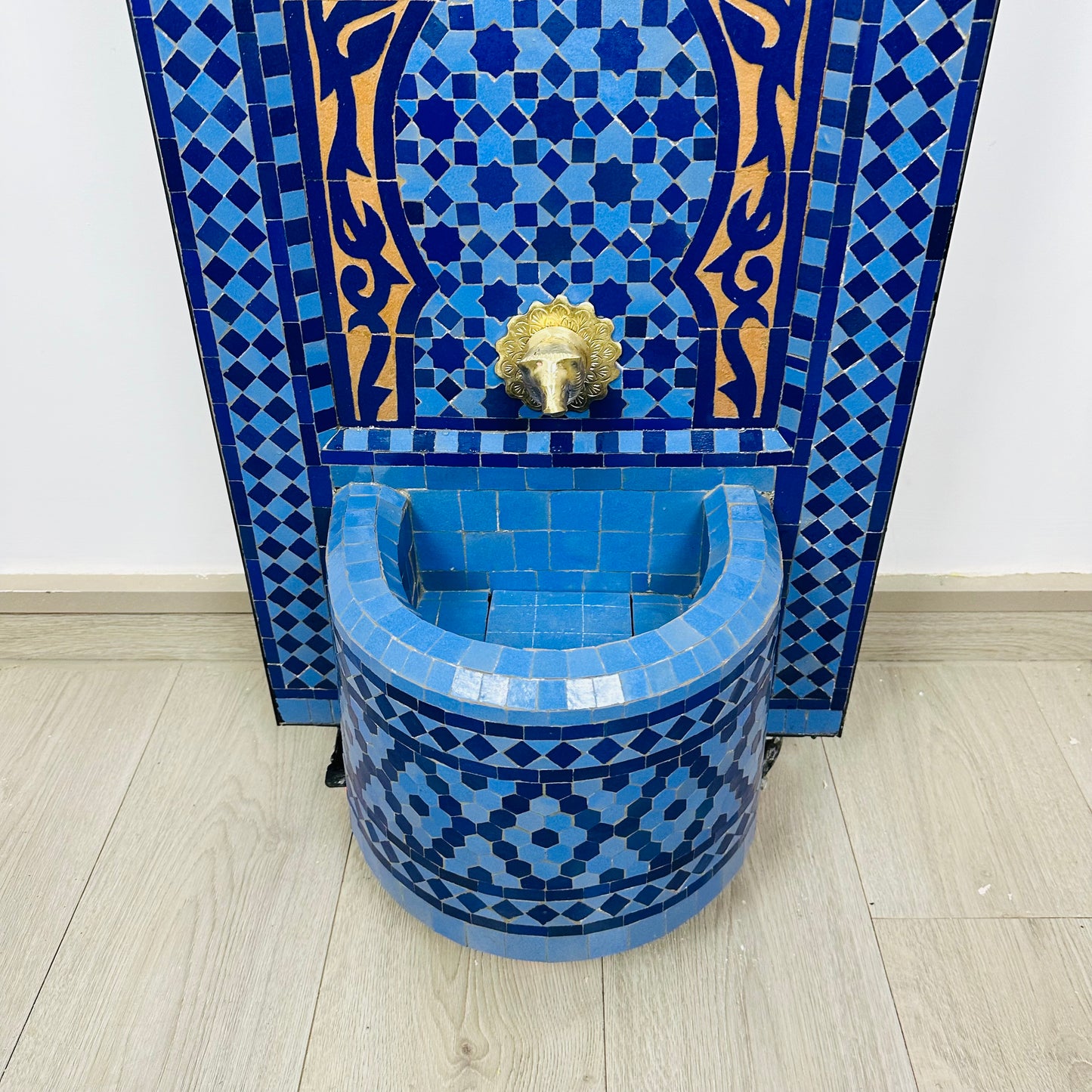 Moroccan Zellige Fountain – Deep Blue Elegance