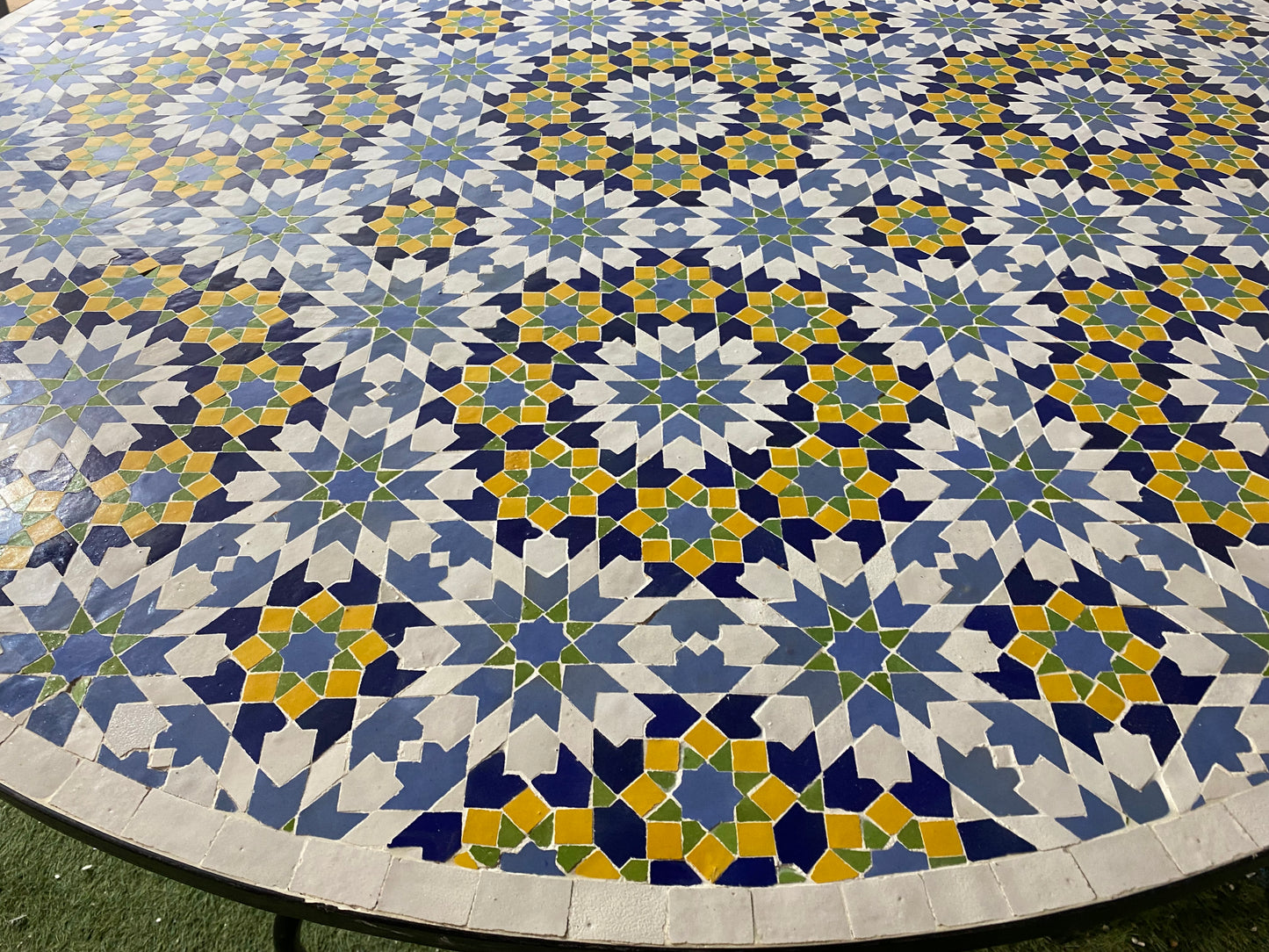 Handmade Moroccan Zellige Mosaic Table – Classic Blue & Yellow Floral Pattern