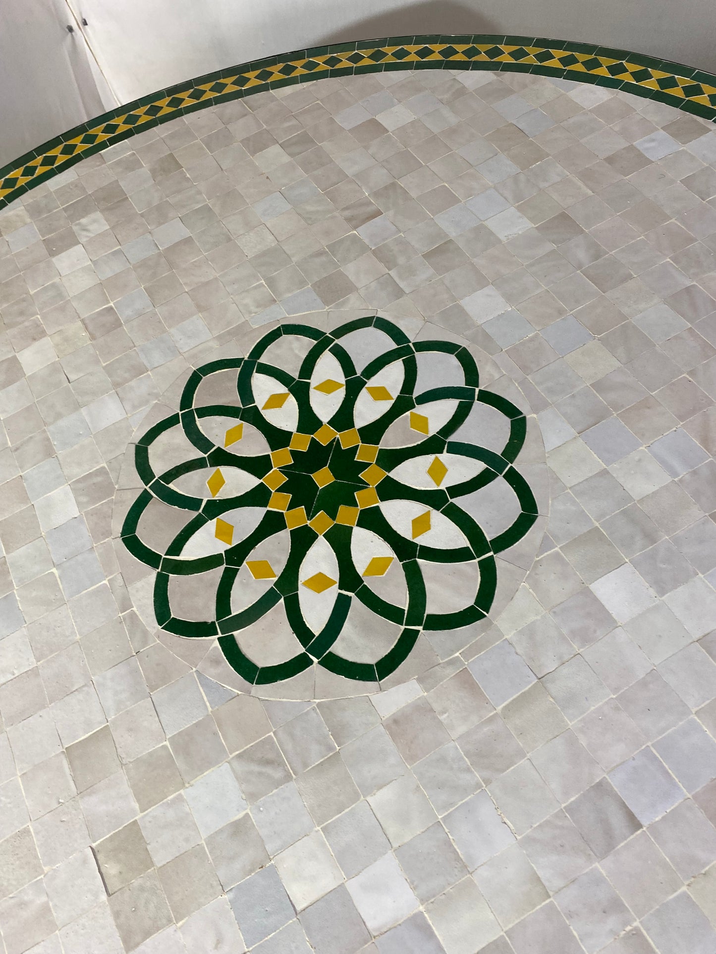 Handmade Moroccan Zellige Mosaic Table – Subtle Elegance in White & Green