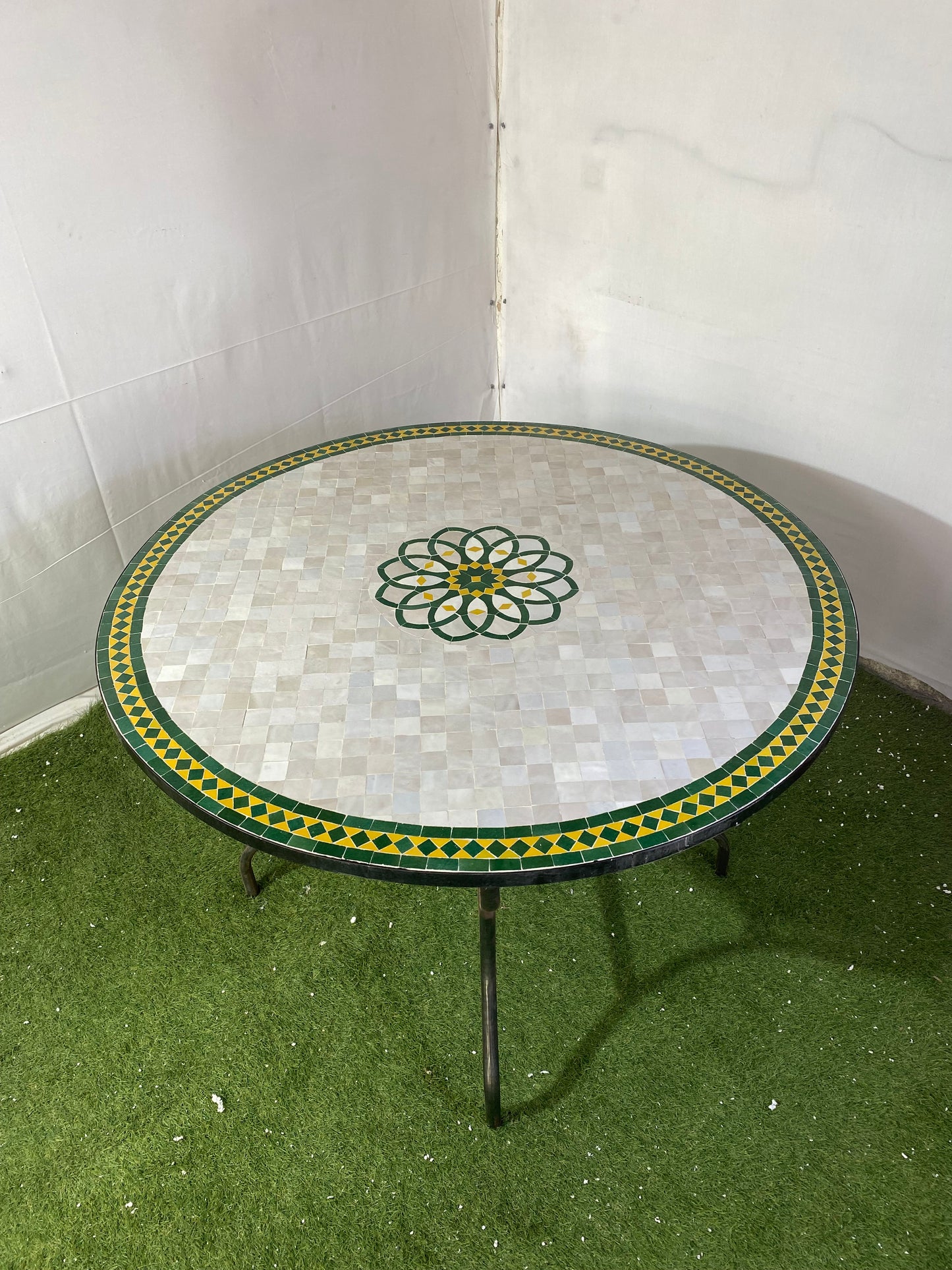 Handmade Moroccan Zellige Mosaic Table – Subtle Elegance in White & Green