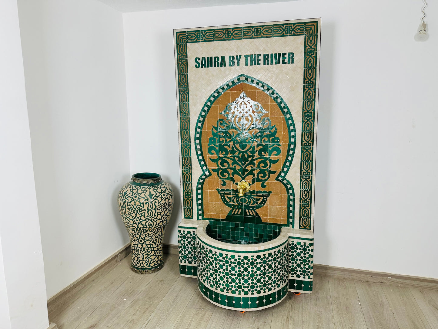 Personalized Moroccan Zellige Fountain – Timeless Elegance