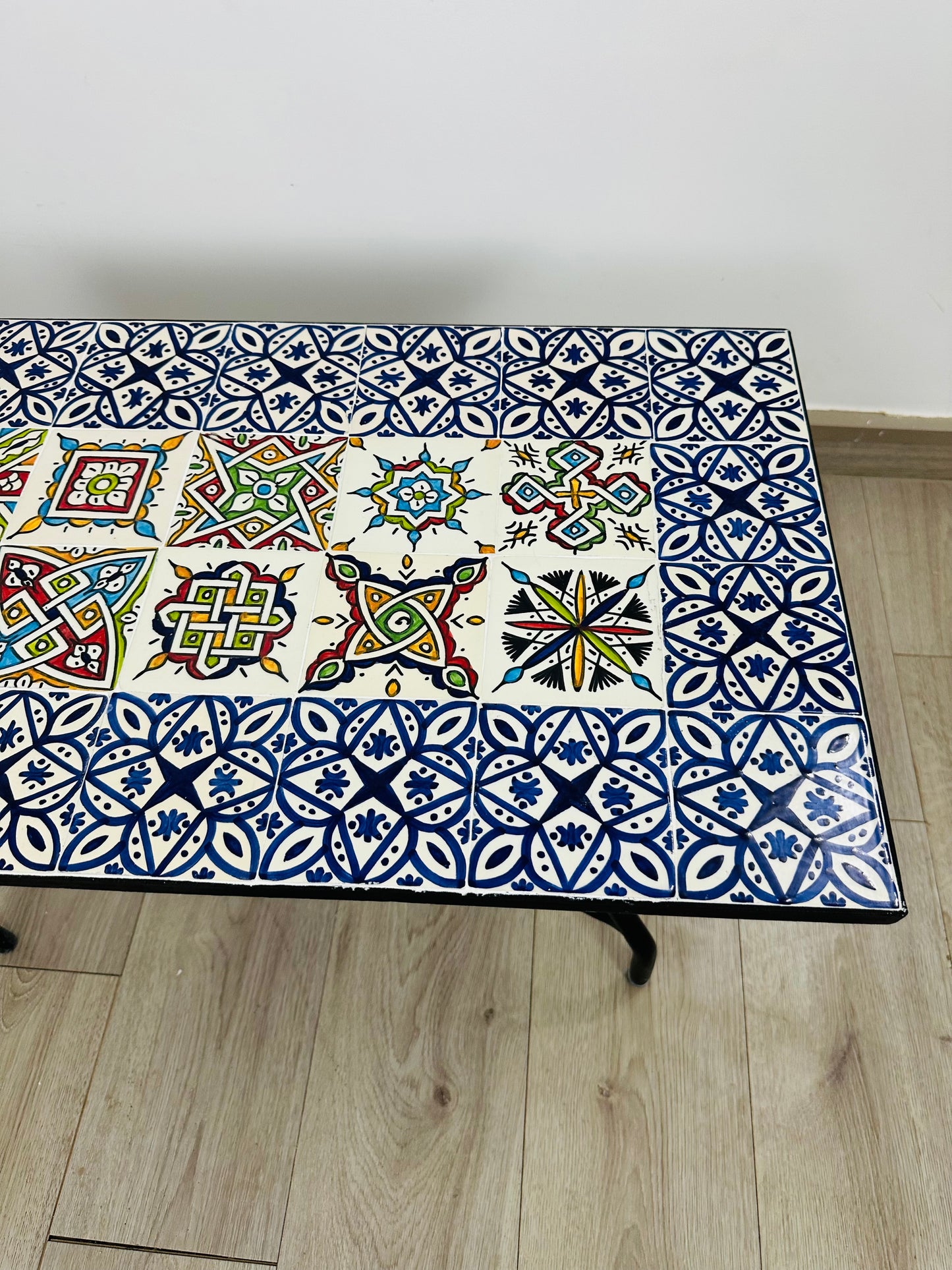 Handmade Moroccan Zellige Mosaic Table – Artistic Patchwork Design