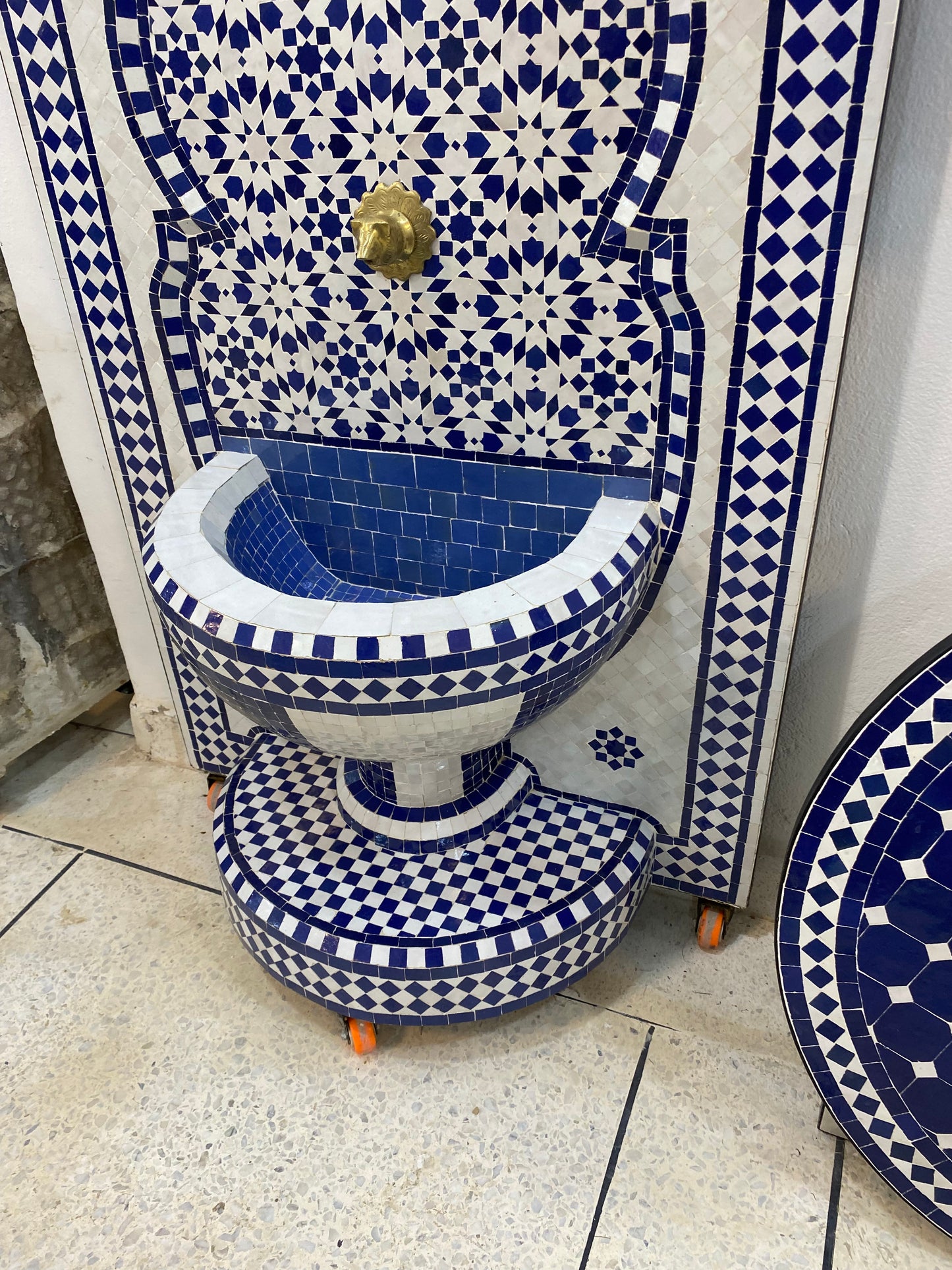Handmade Moroccan Zellige Fountain – A Masterpiece of Timeless Elegance