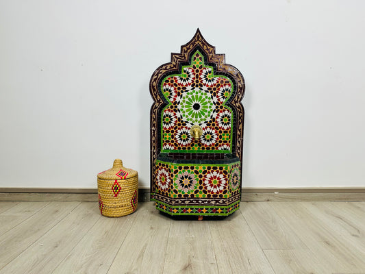 Handcrafted Moroccan Zellige Fountain – Vibrant Elegance