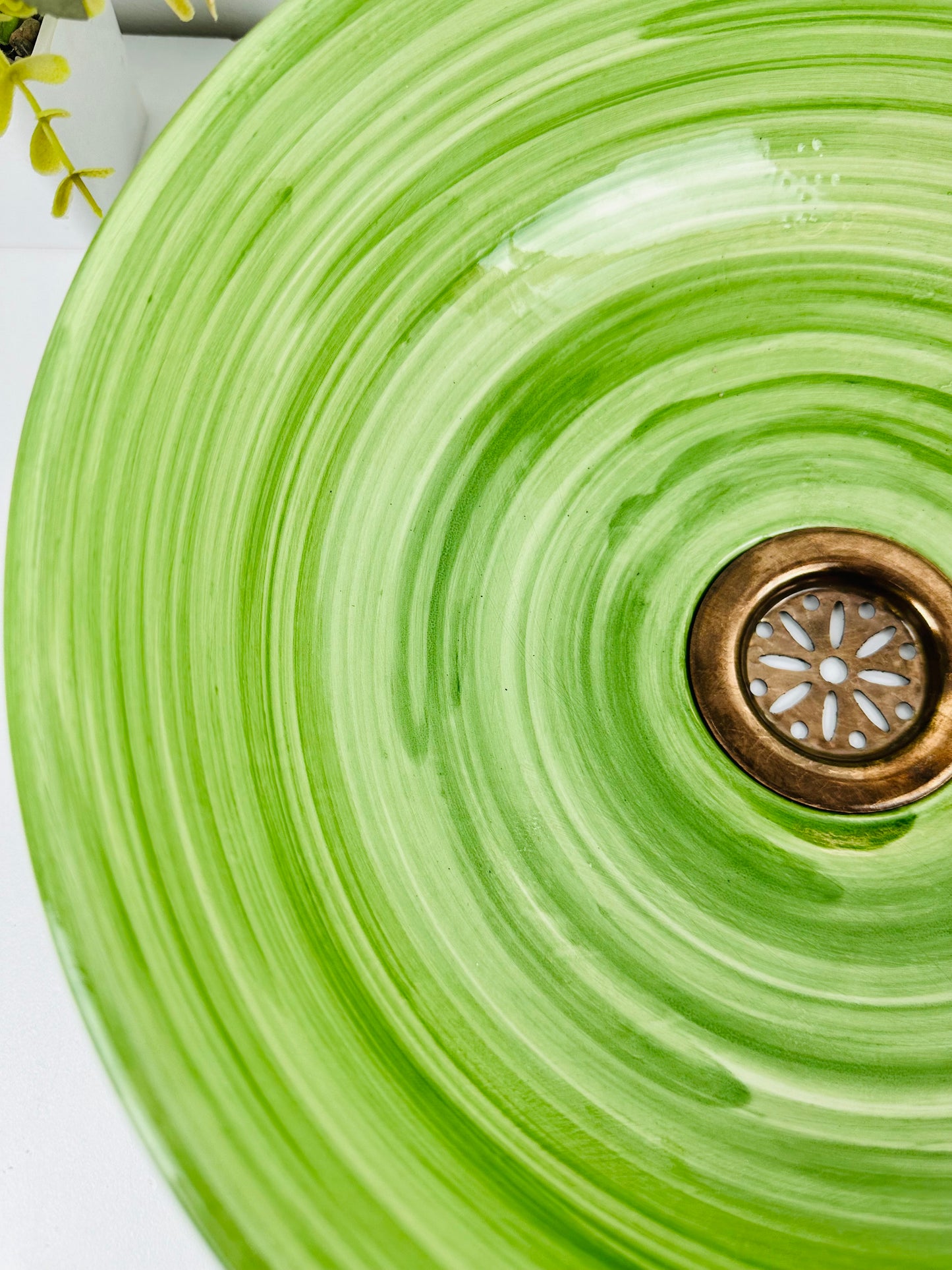 Pistachio Bliss: Handcrafted Ceramic Sink in a vibrant Pistachio Color