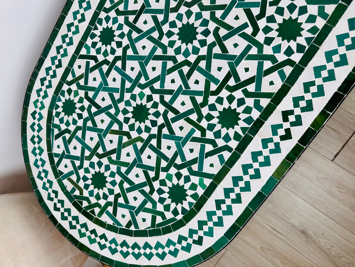 Handmade Moroccan Zellige Mosaic Table – Classic Green & White Elegance
