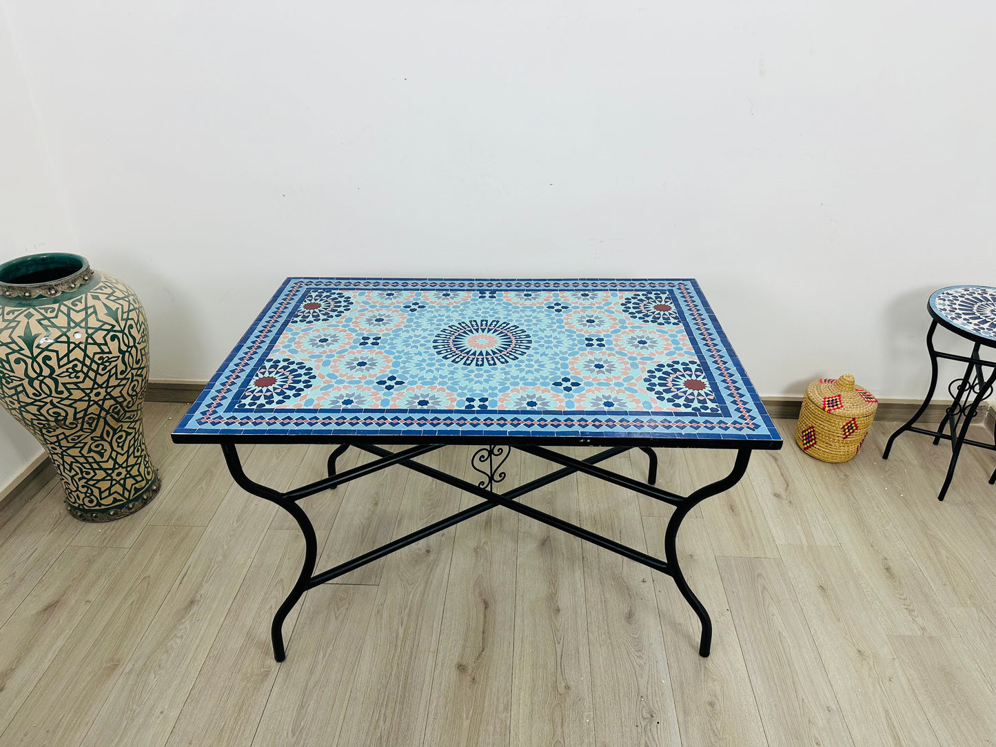 Handmade Moroccan Zellige Mosaic Table – Elegant Blue Floral Design