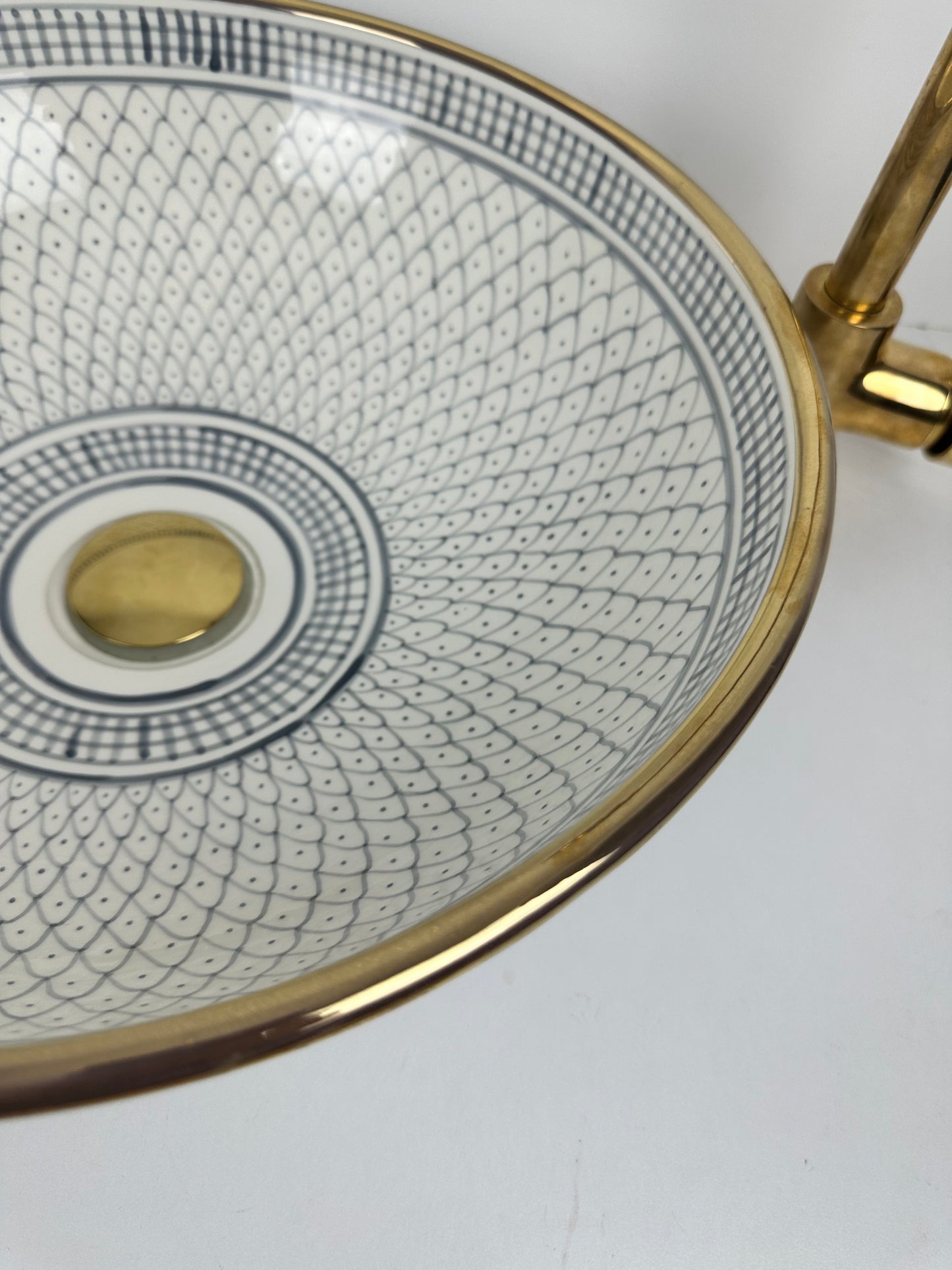Cloud Mist: Handcrafted Ceramic Sink in Soft gray Color with 14K gold