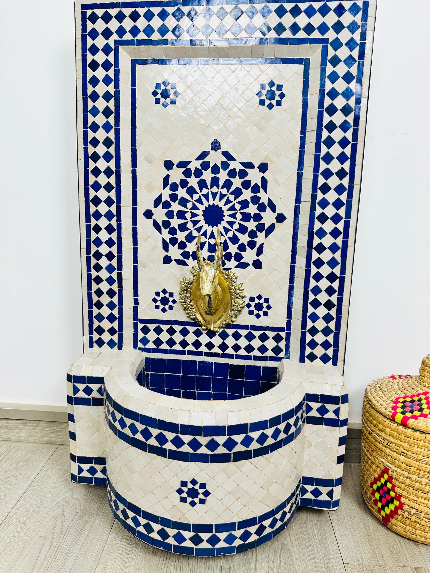 Handcrafted Moroccan Zellige Fountain – A Timeless Masterpiece