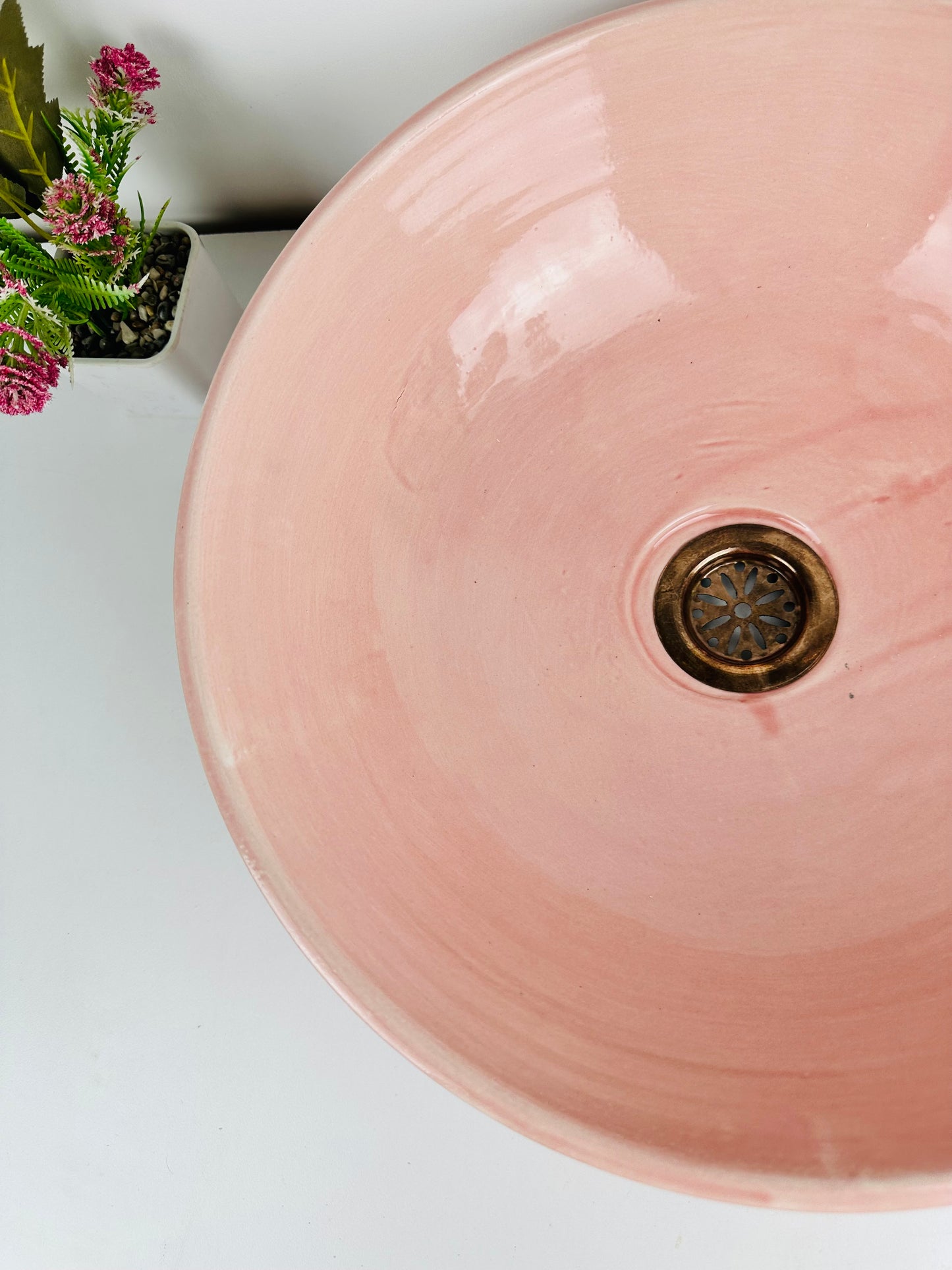 Peach Perfection: Handcrafted Ceramic Sink in Peach Color