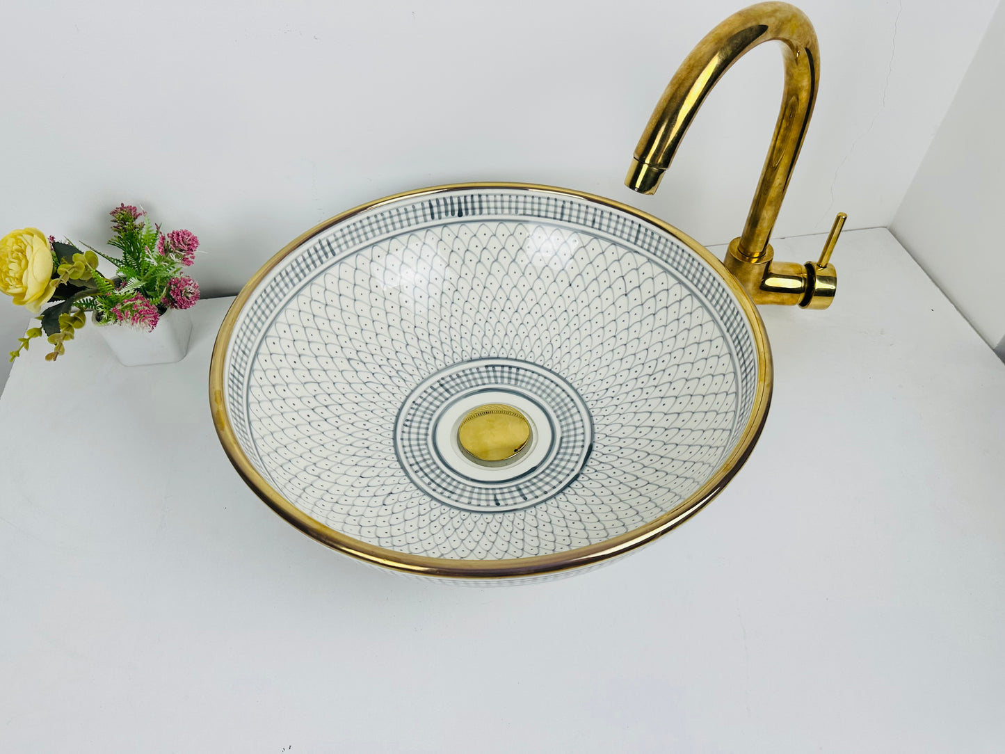 Cloud Mist: Handcrafted Ceramic Sink in Soft gray Color with 14K gold