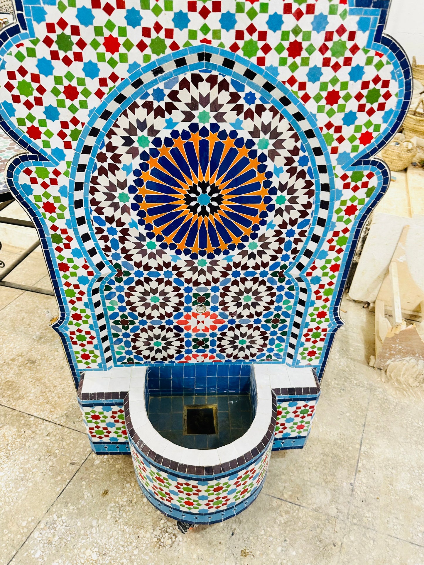 Moroccan Zellige Fountain – A Masterpiece of Handcrafted Elegance